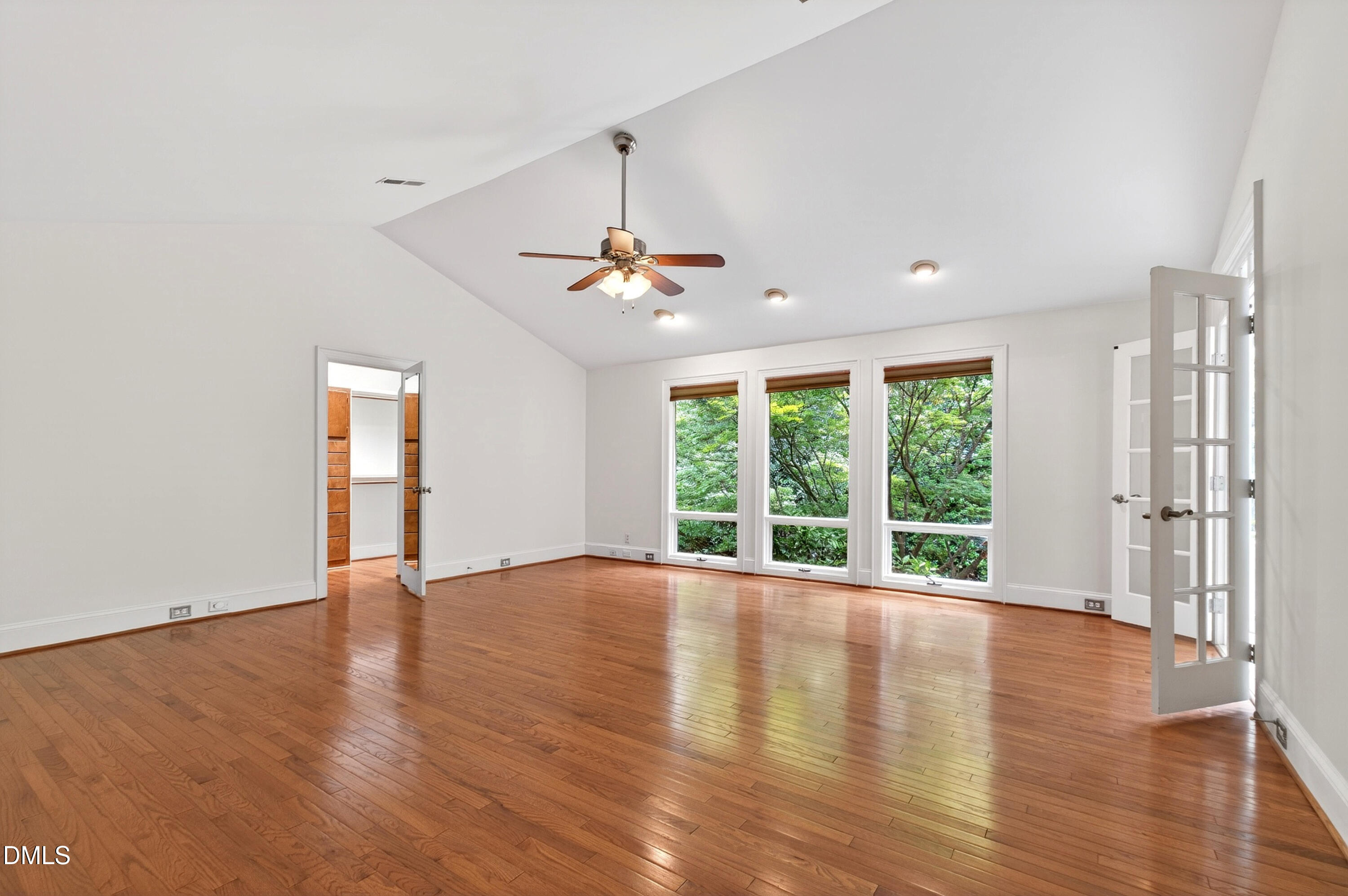1117 Bentham Drive