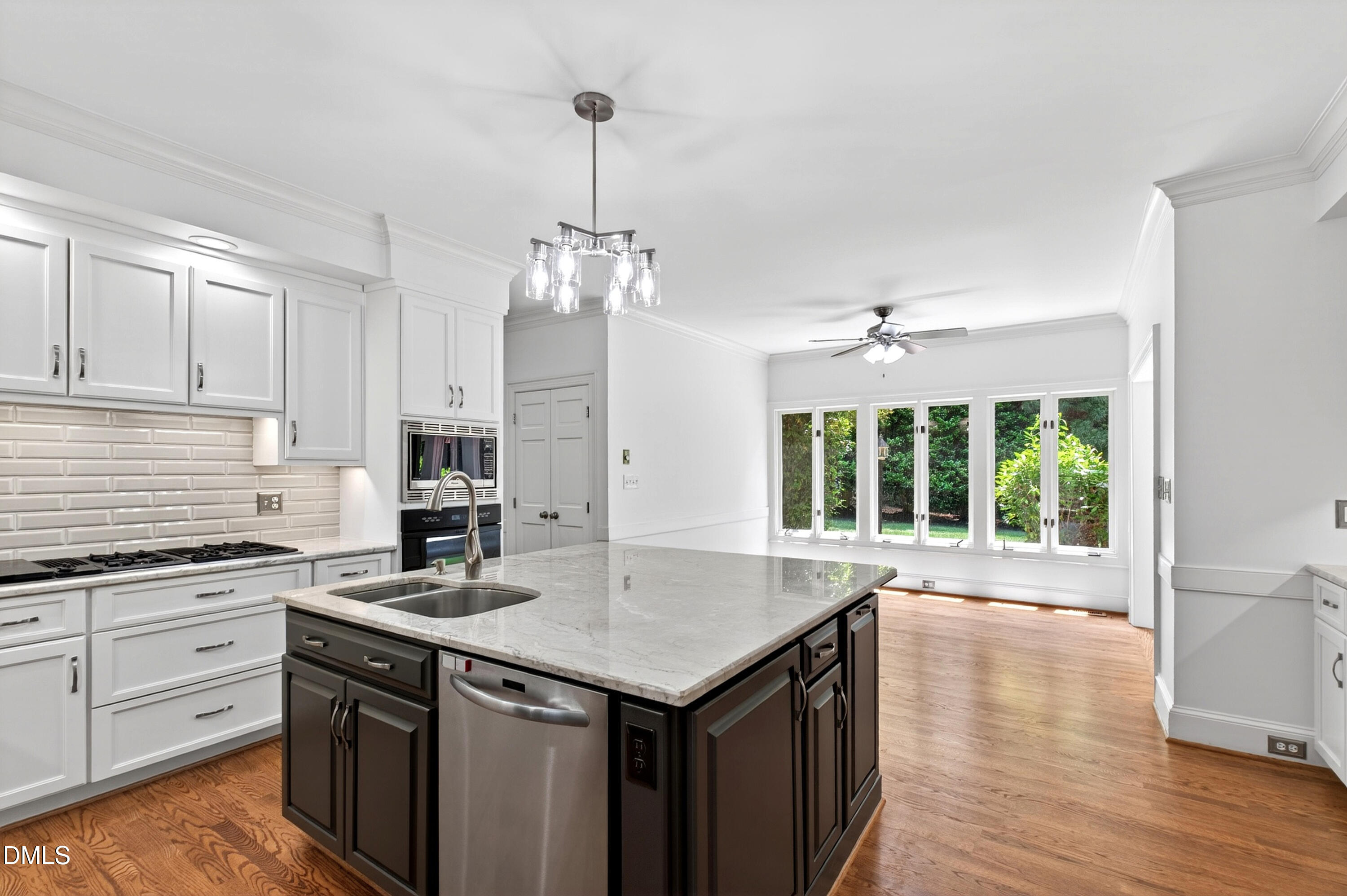 1117 Bentham Drive