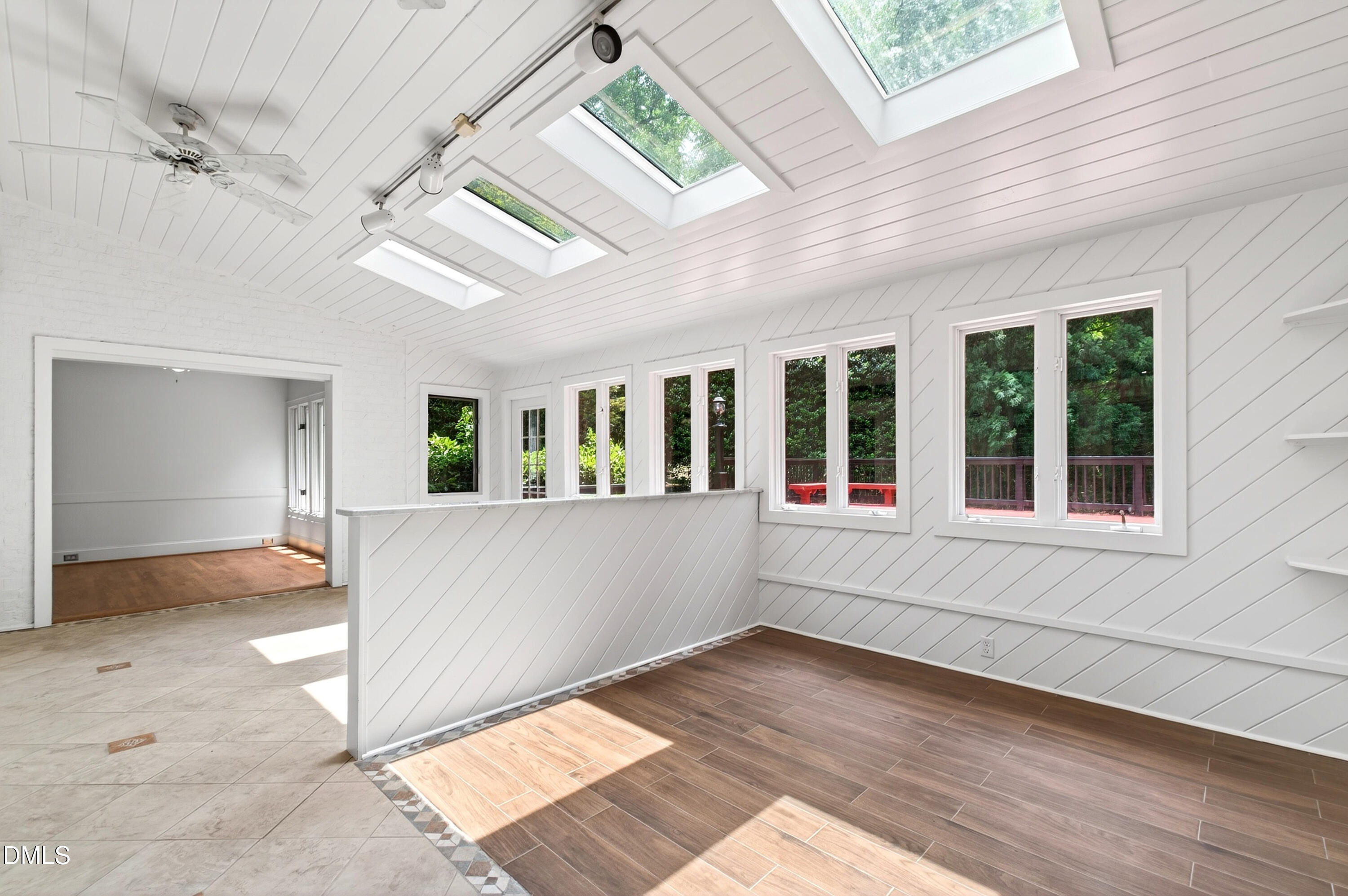 1117 Bentham Drive
