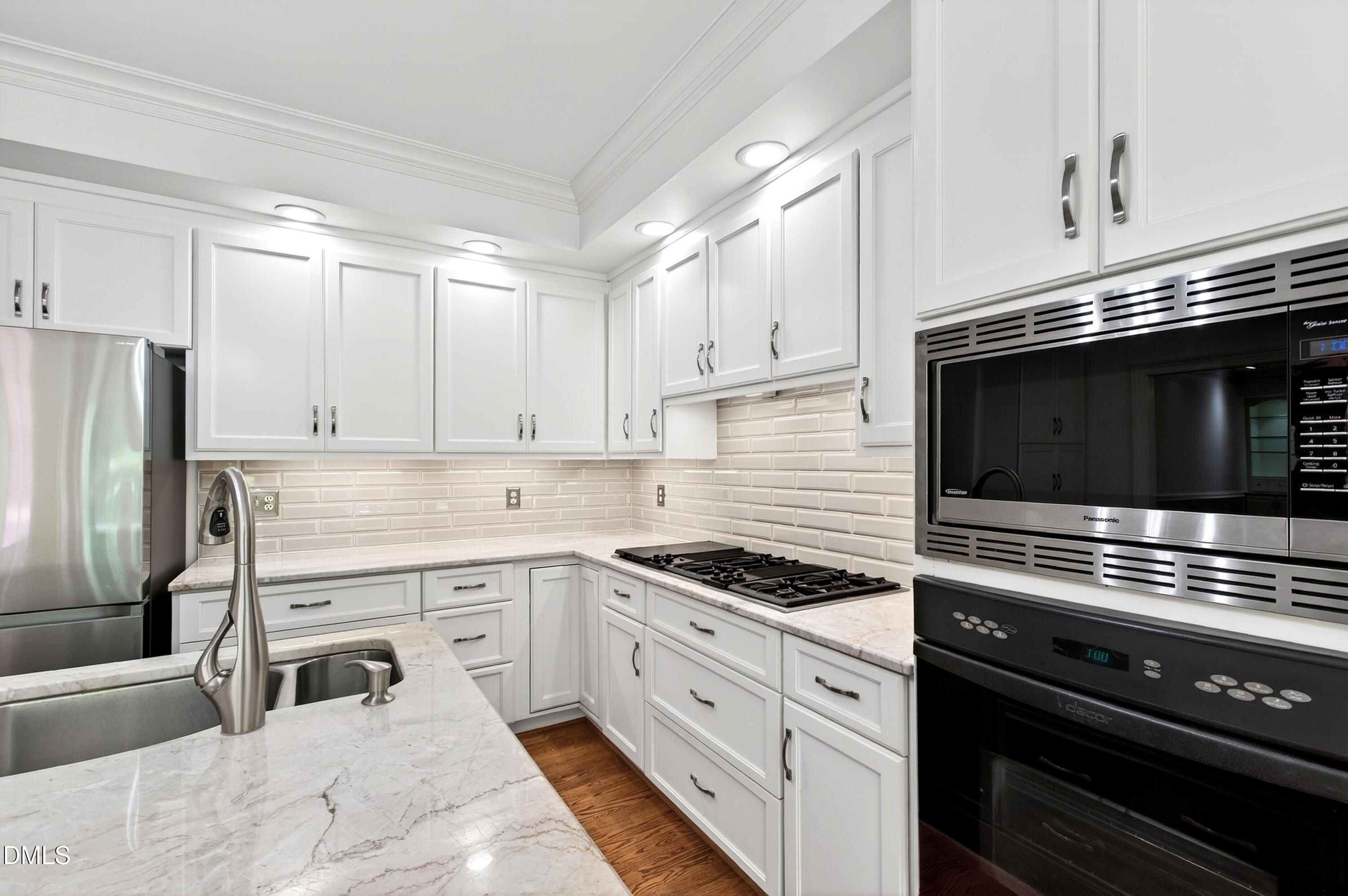 1117 Bentham Drive