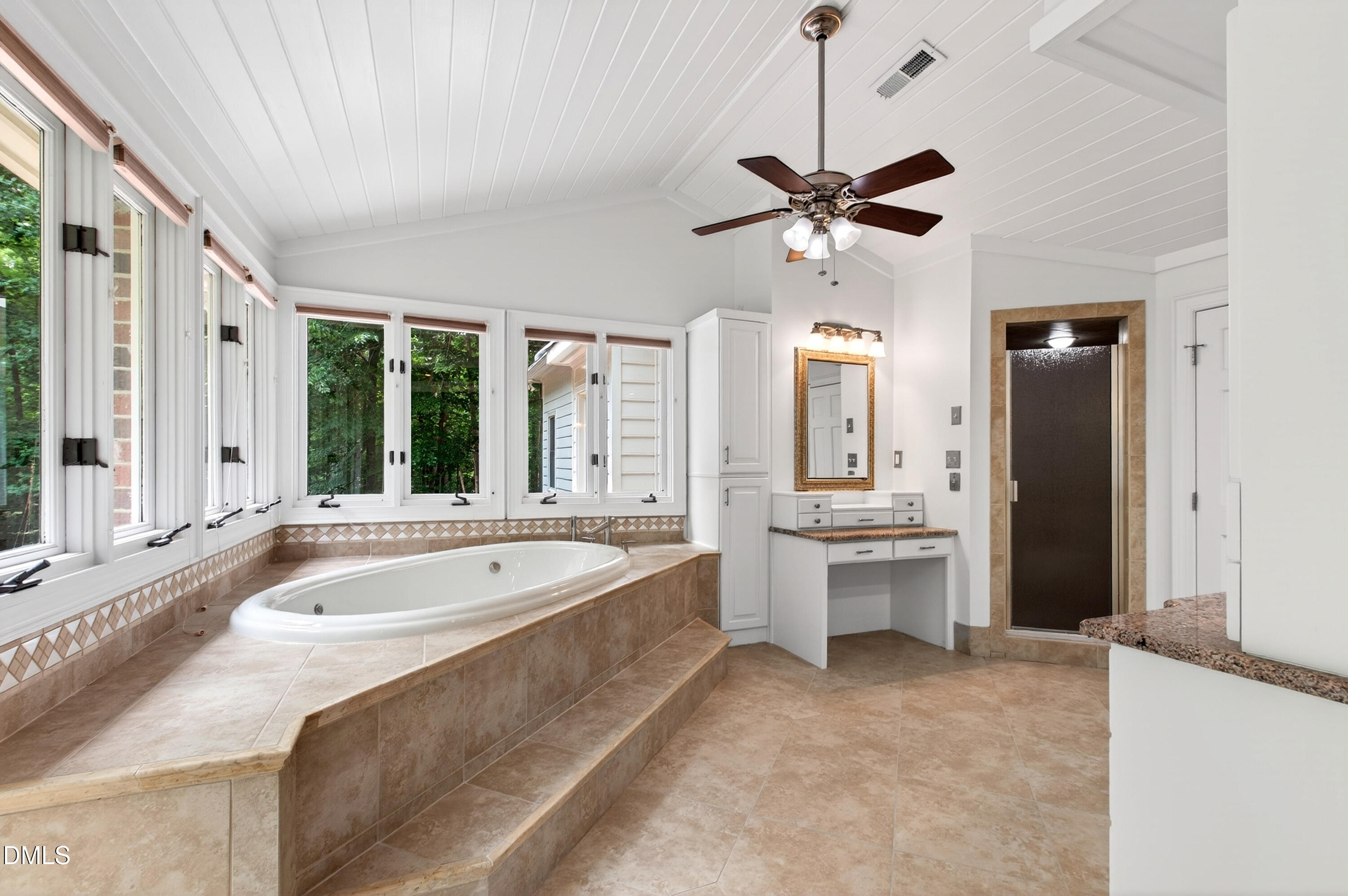 1117 Bentham Drive