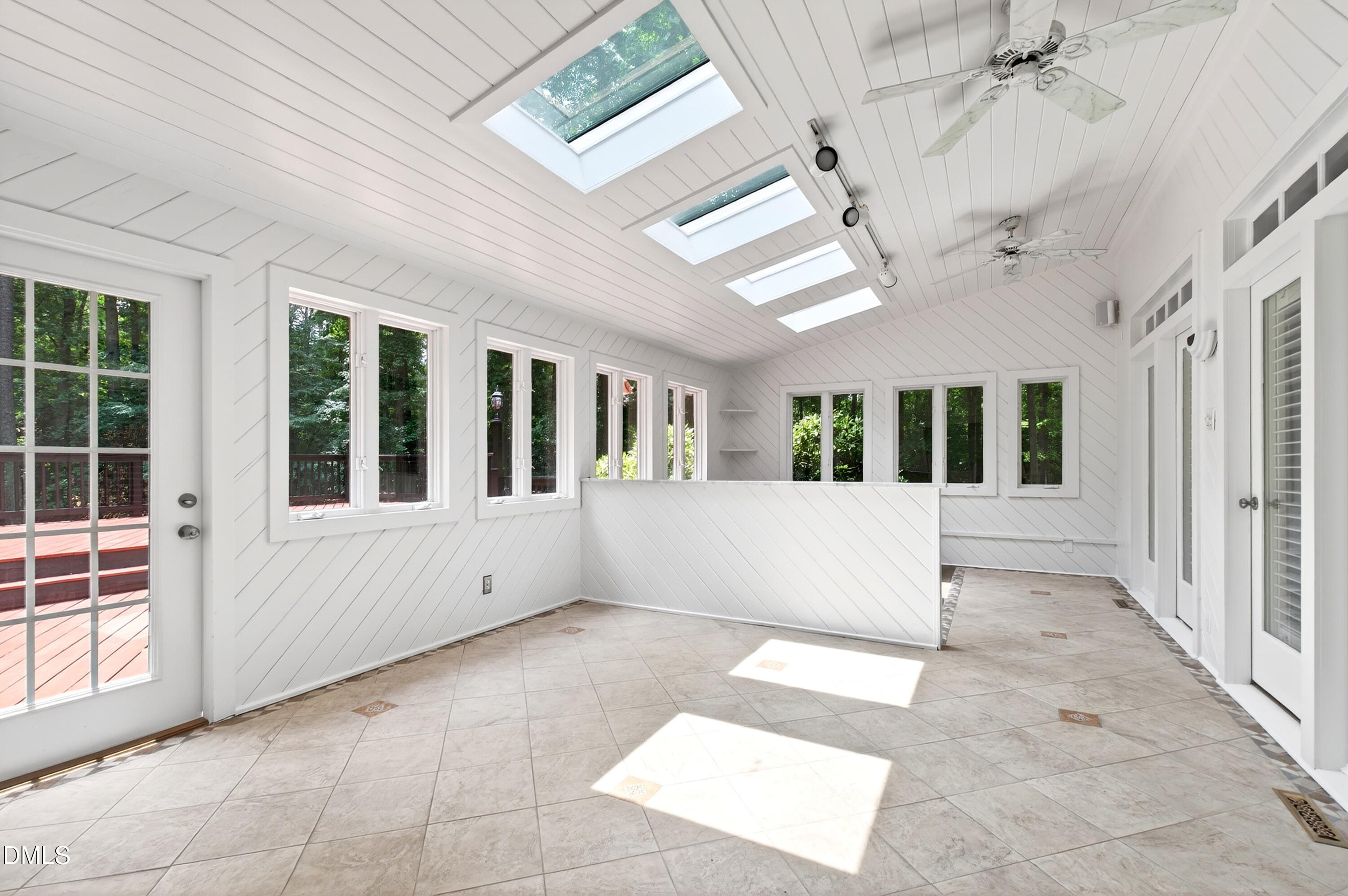 1117 Bentham Drive