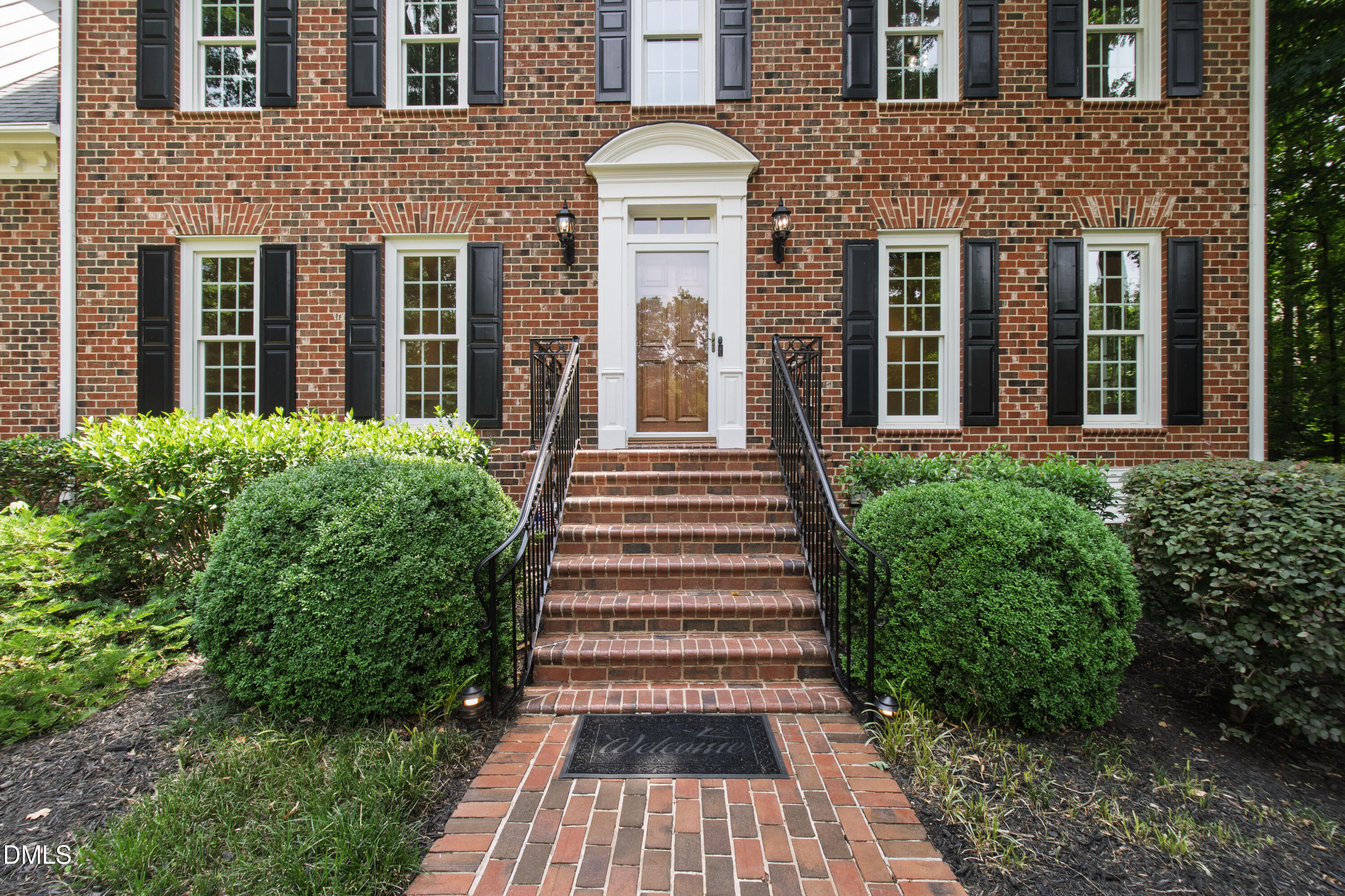 1117 Bentham Drive