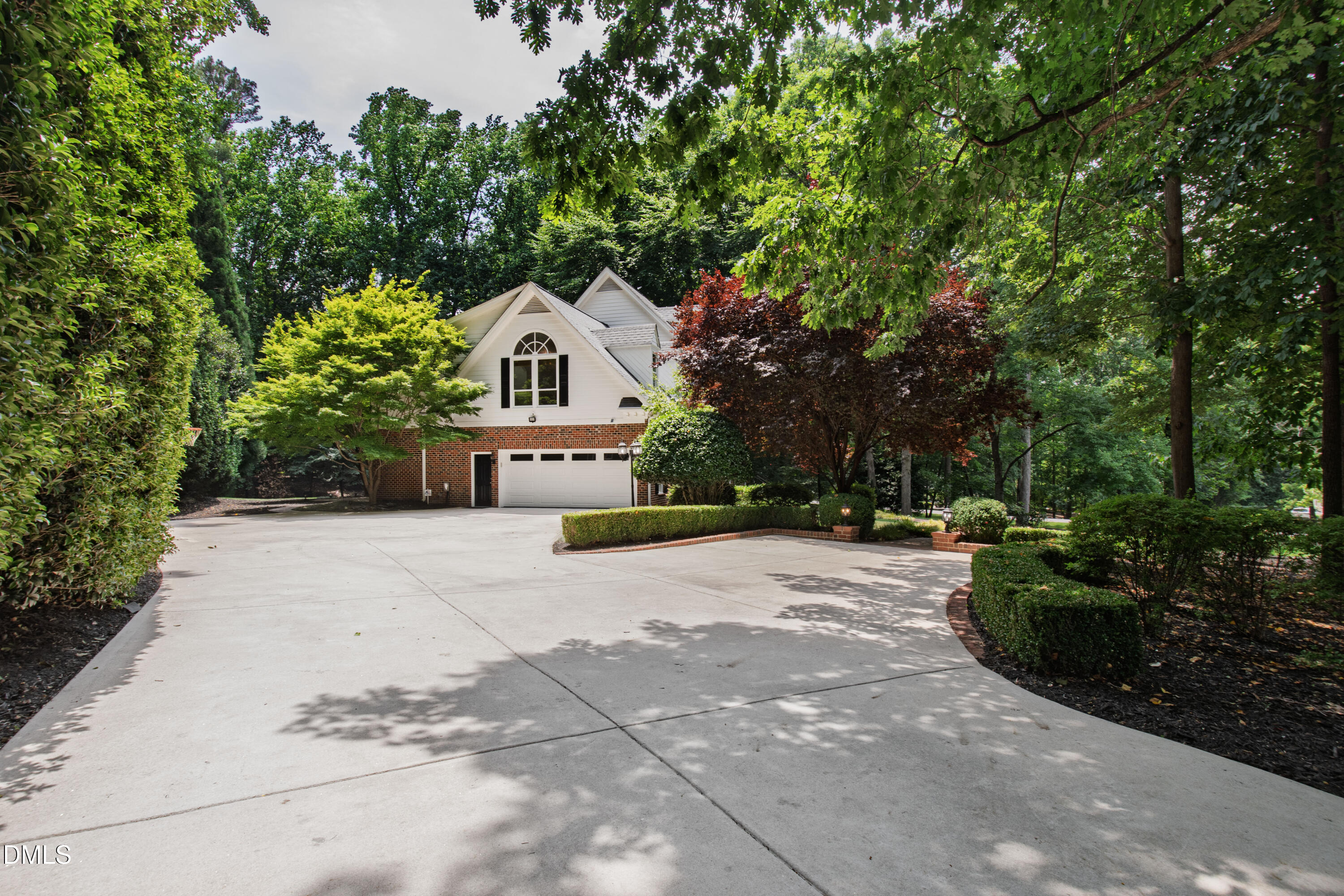 1117 Bentham Drive
