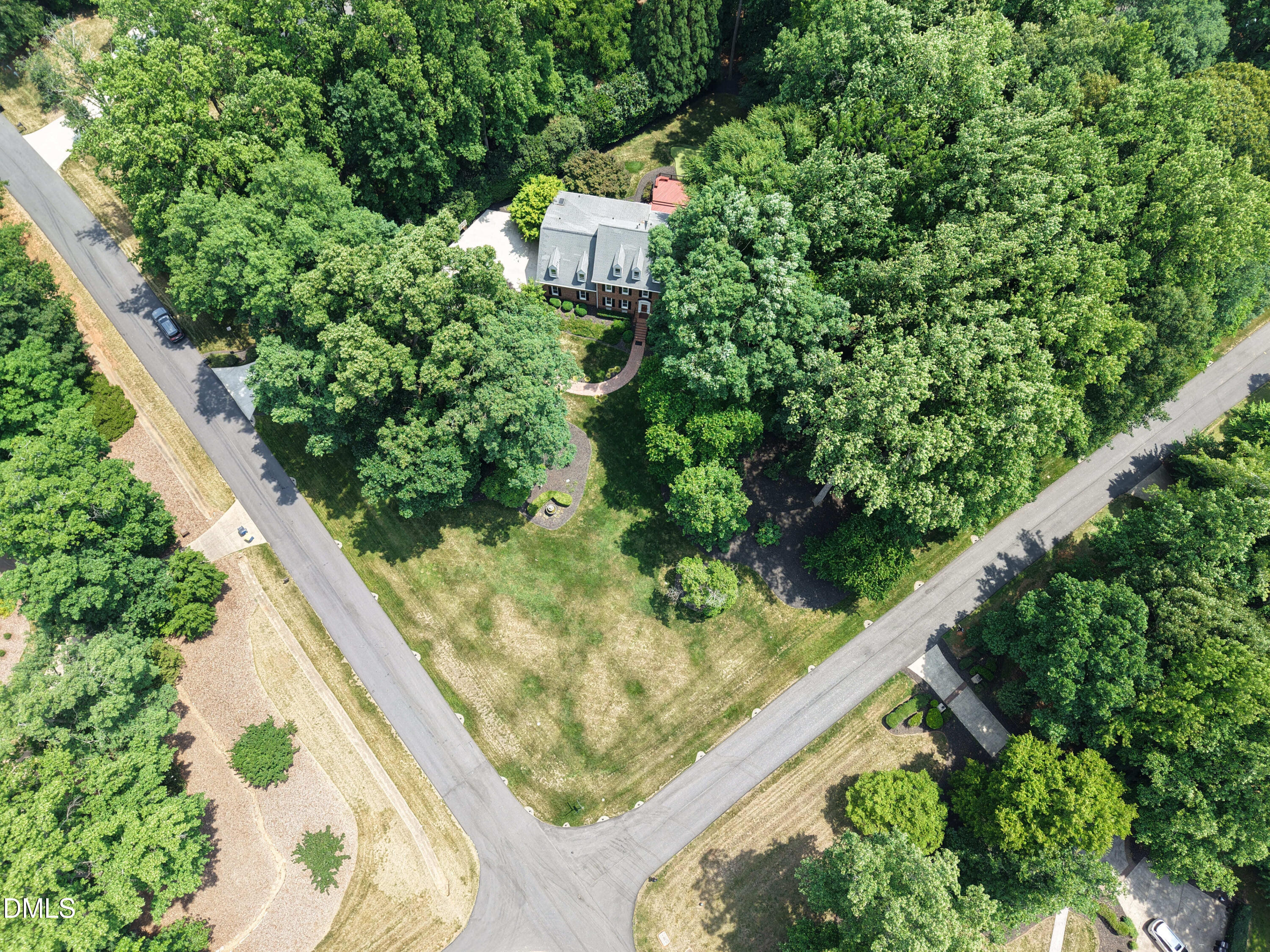 1117 Bentham Drive