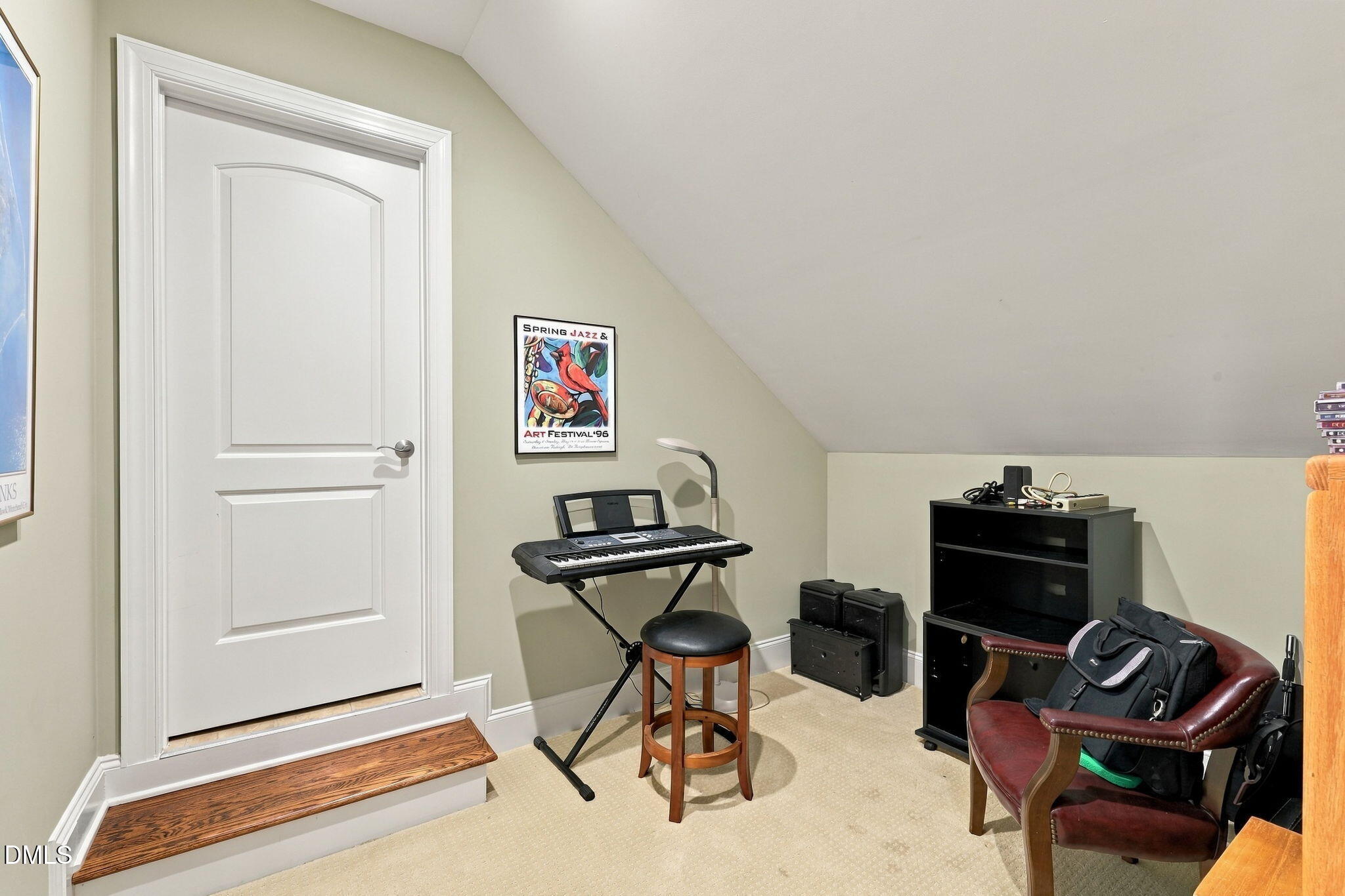 8813 Mariner Drive