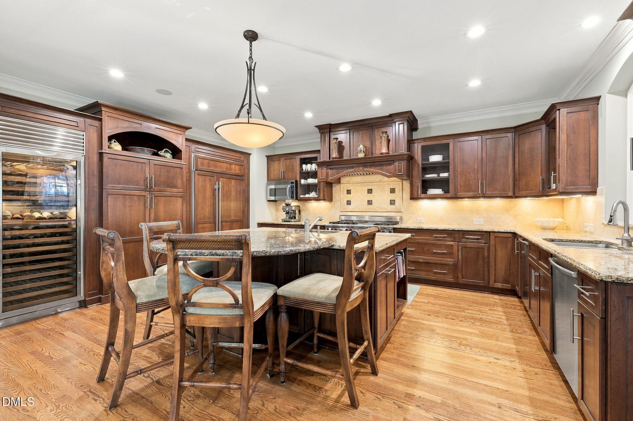 8813 Mariner Drive