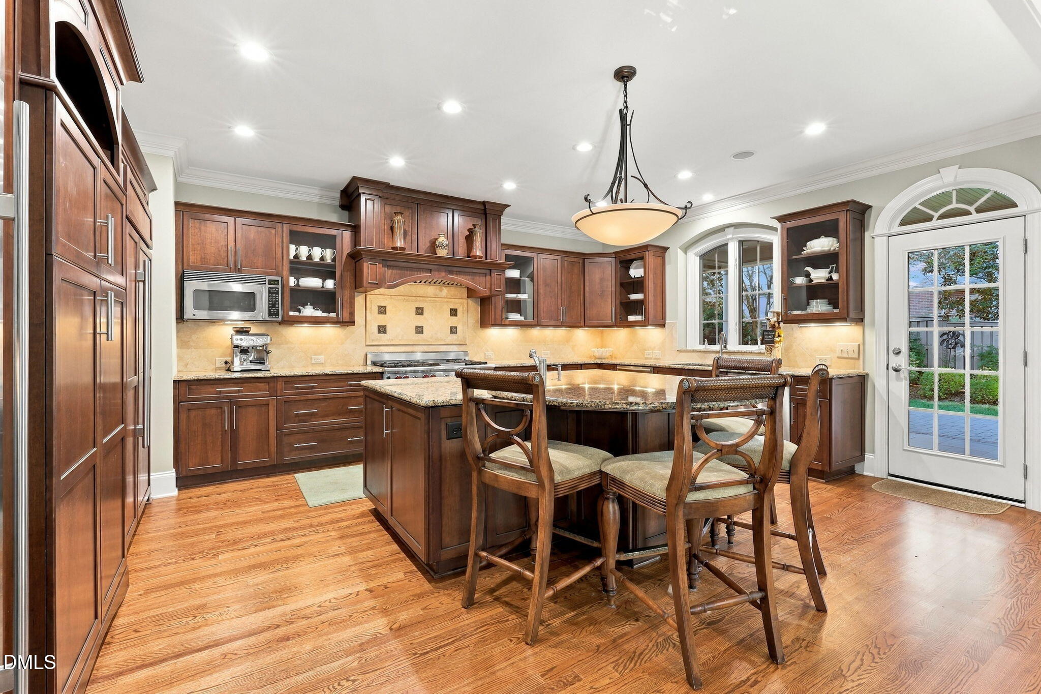 8813 Mariner Drive