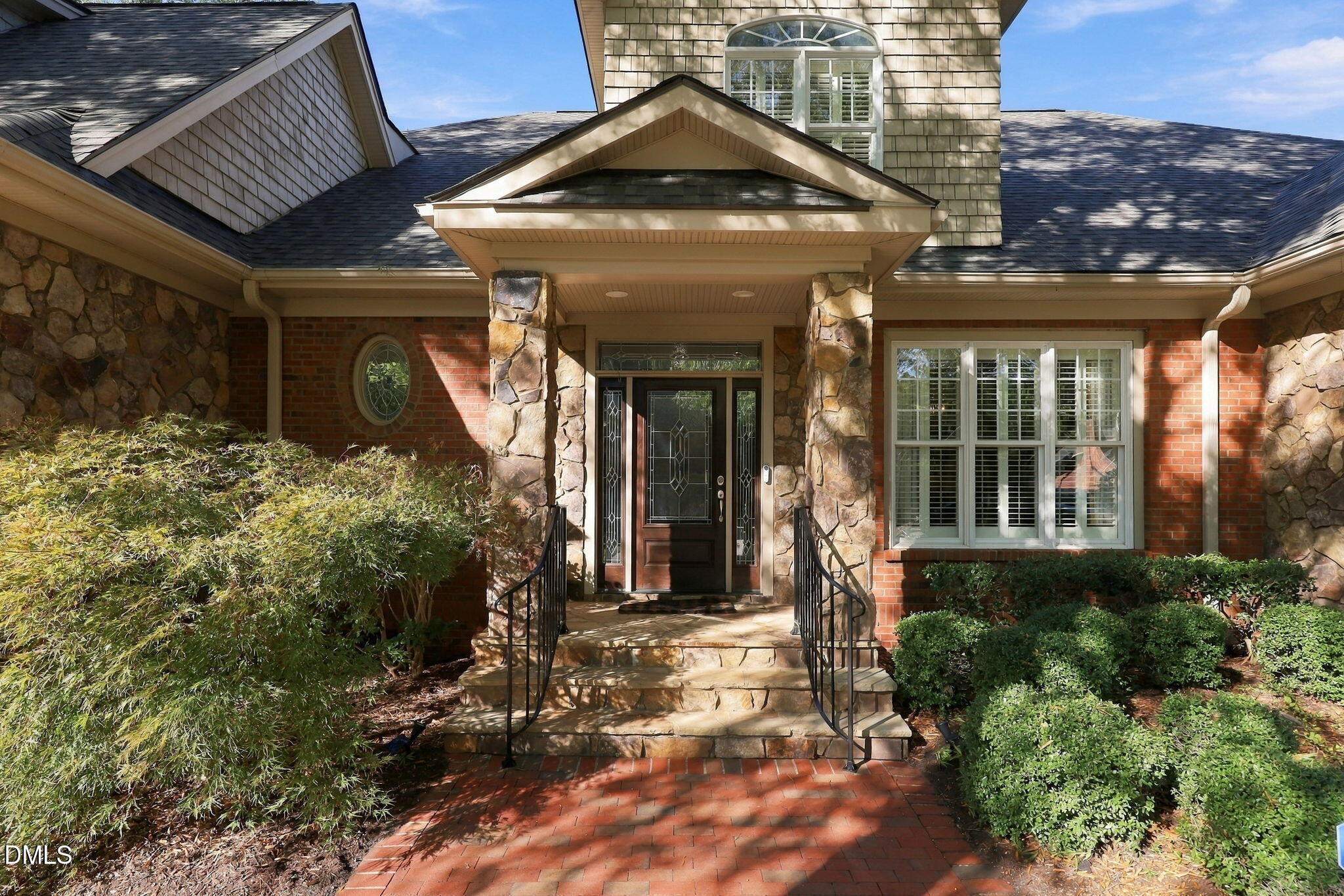 8813 Mariner Drive