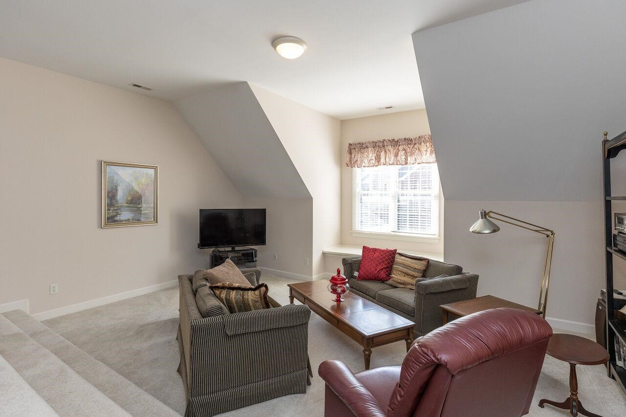 7382 Fontana Ridge Lane