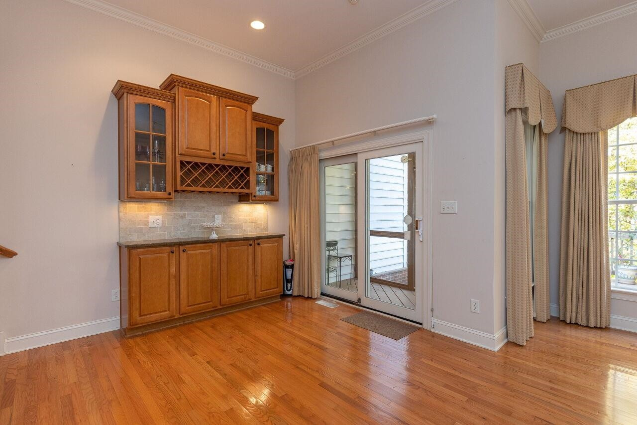 7382 Fontana Ridge Lane