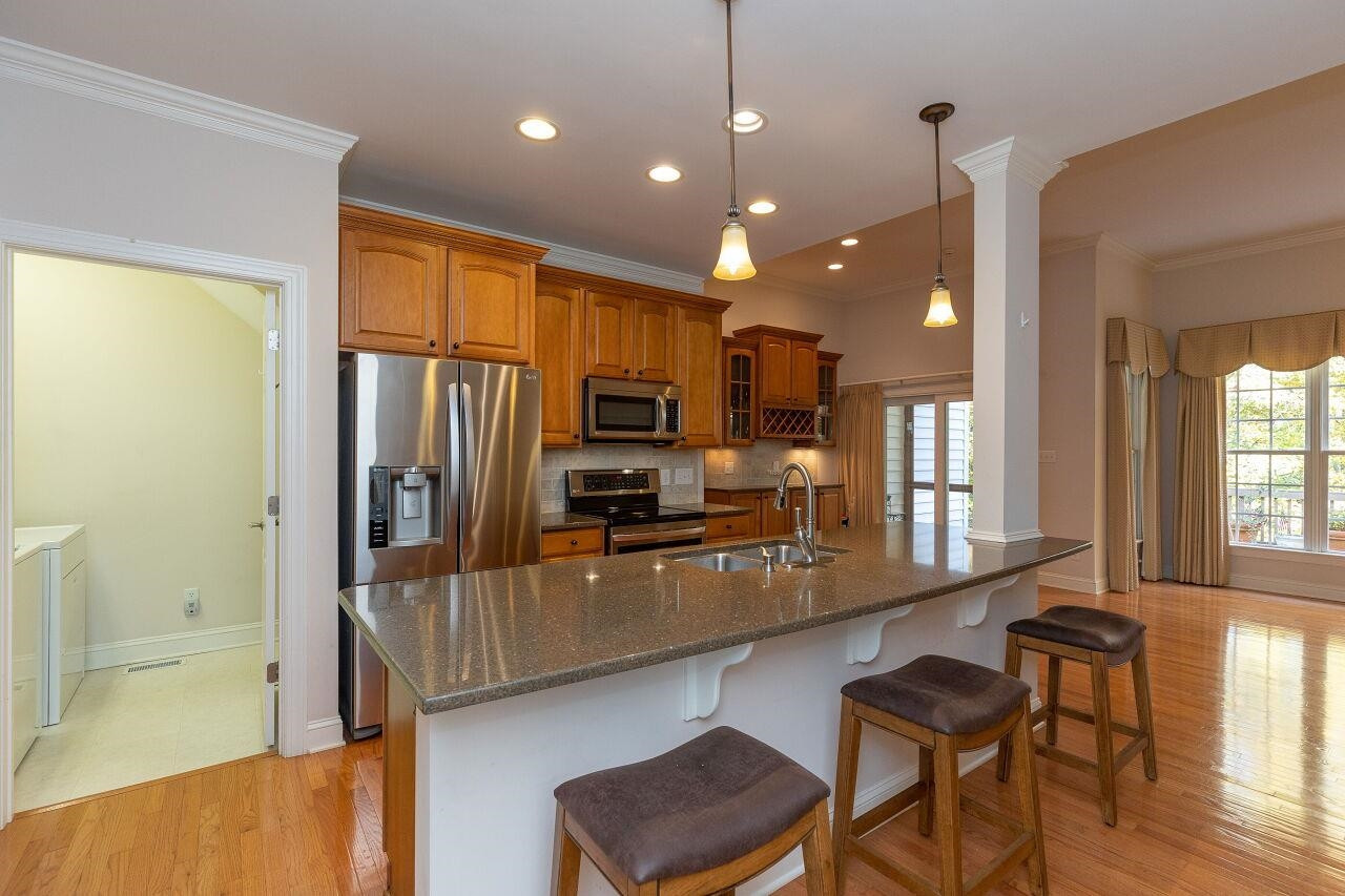 7382 Fontana Ridge Lane
