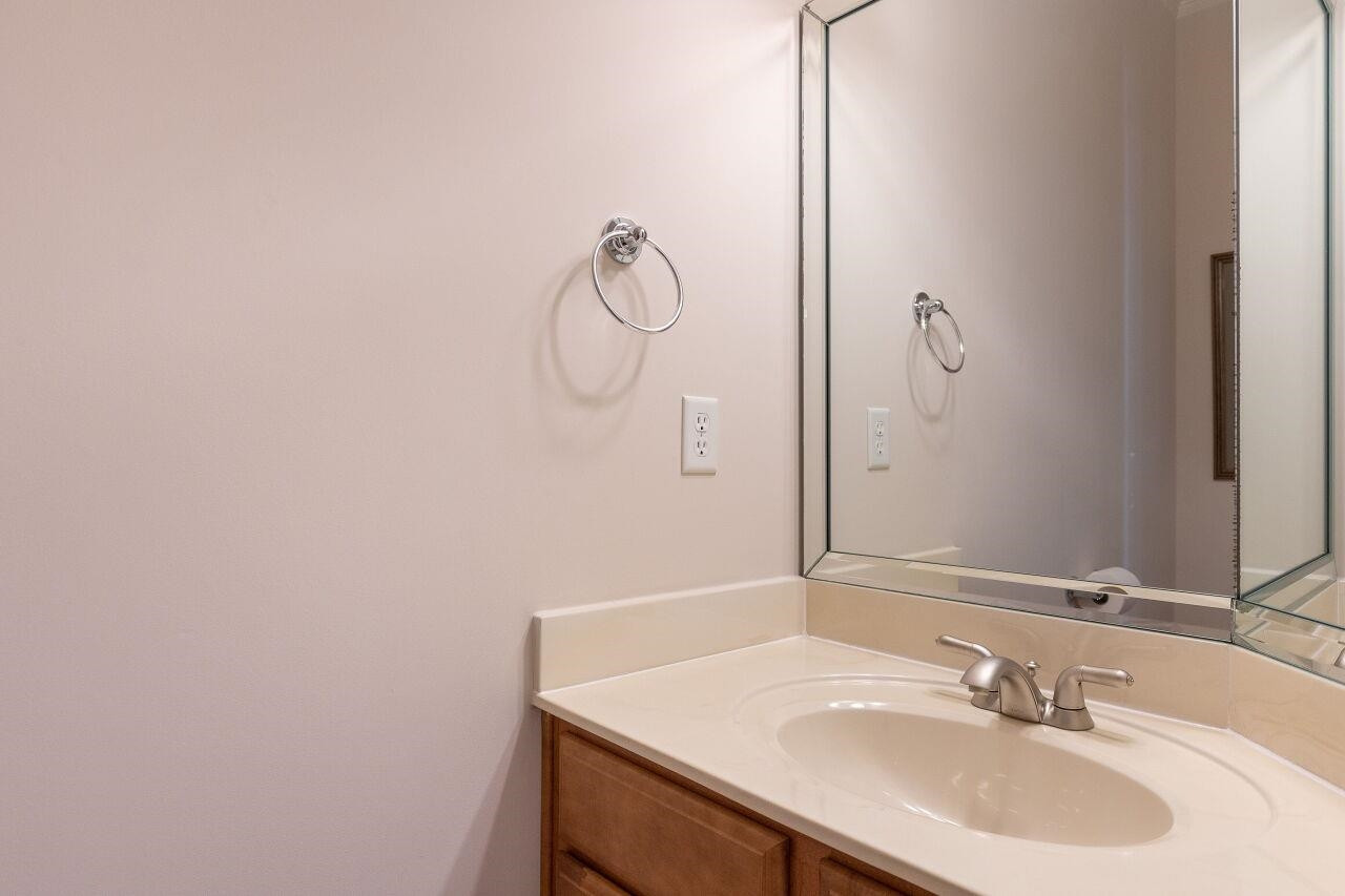 7382 Fontana Ridge Lane