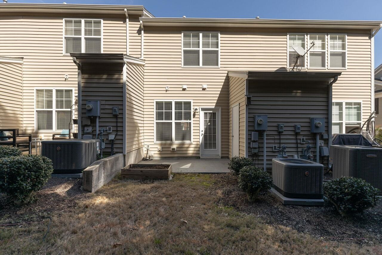 2814 Corbett Grove Drive