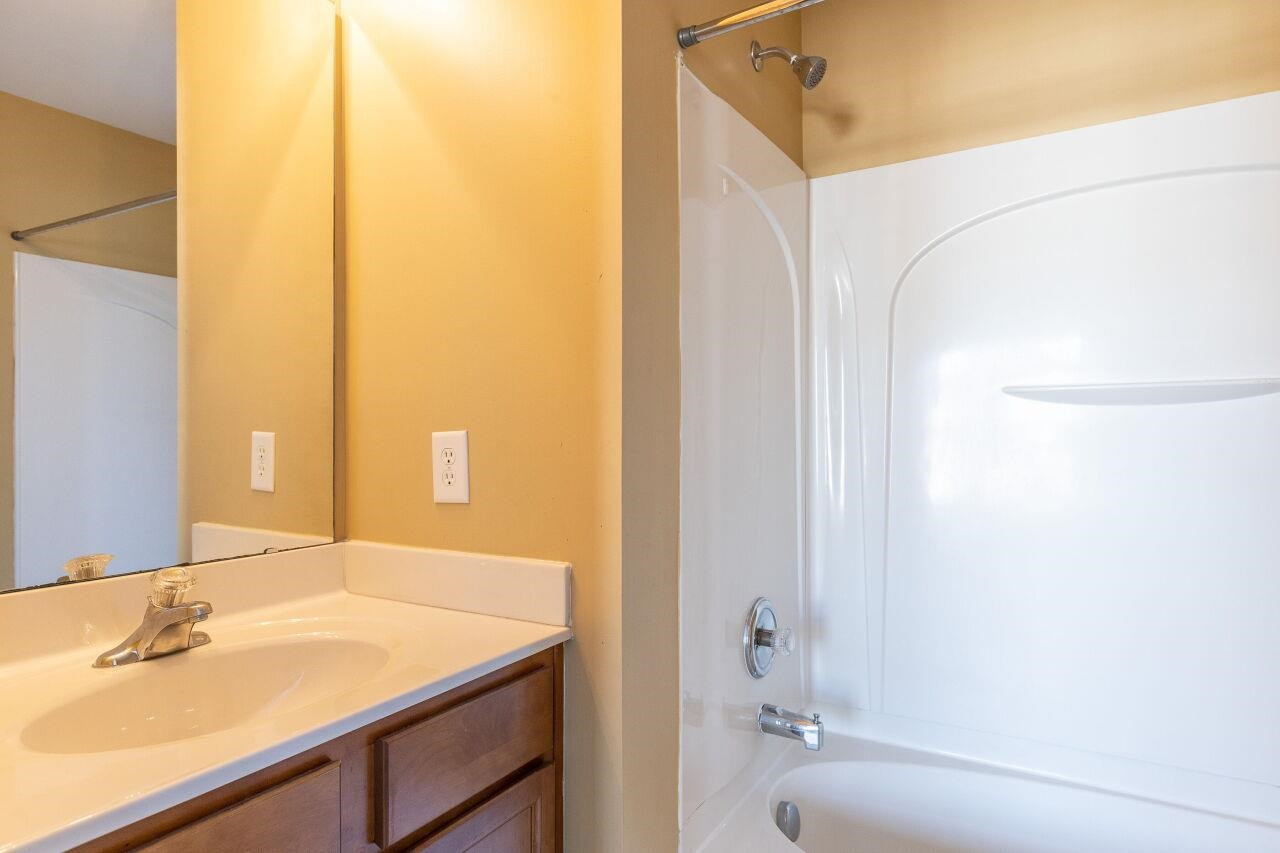 2814 Corbett Grove Drive