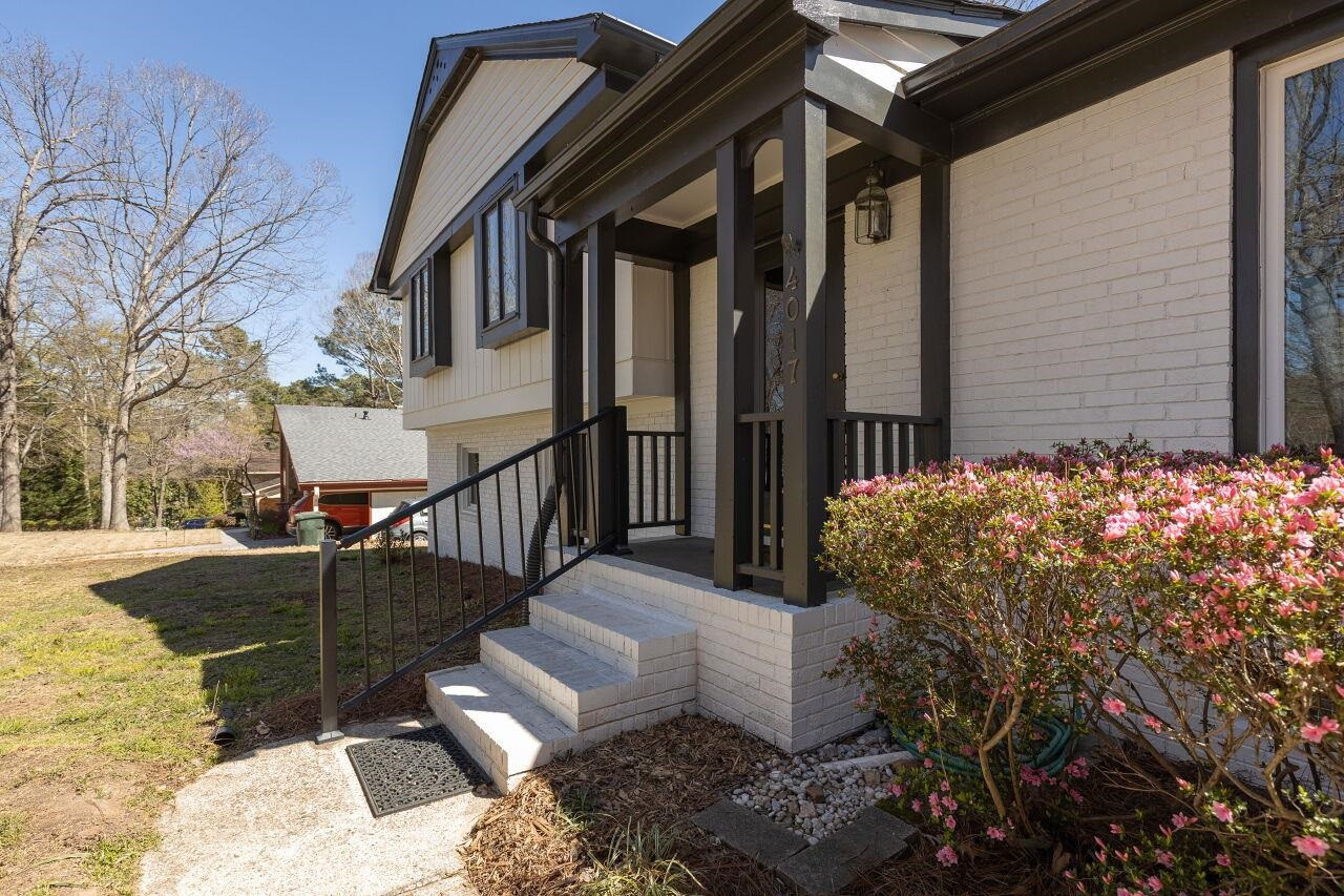 4017 Grimstead Lane