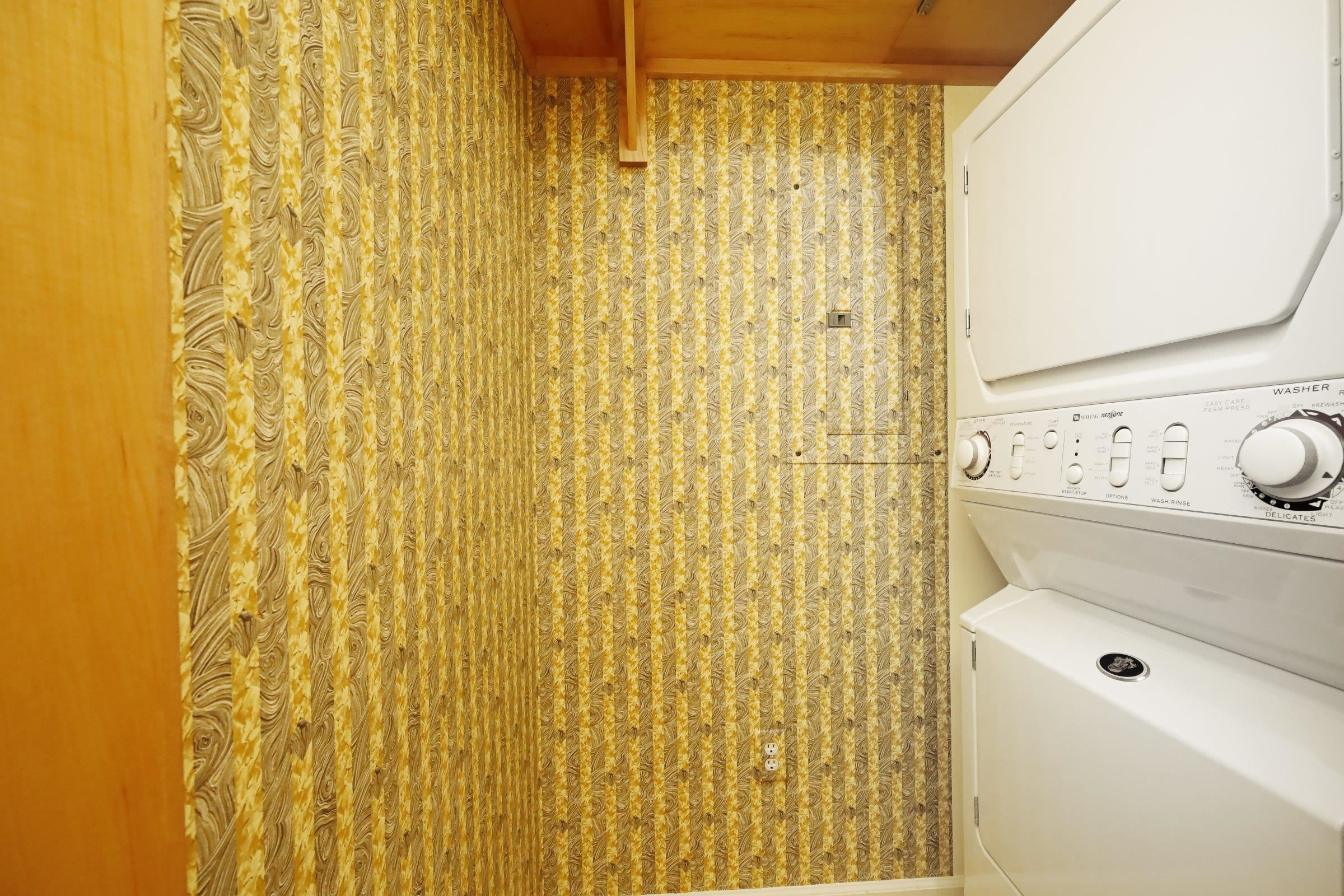108 Northbrook Drive Unit: 305