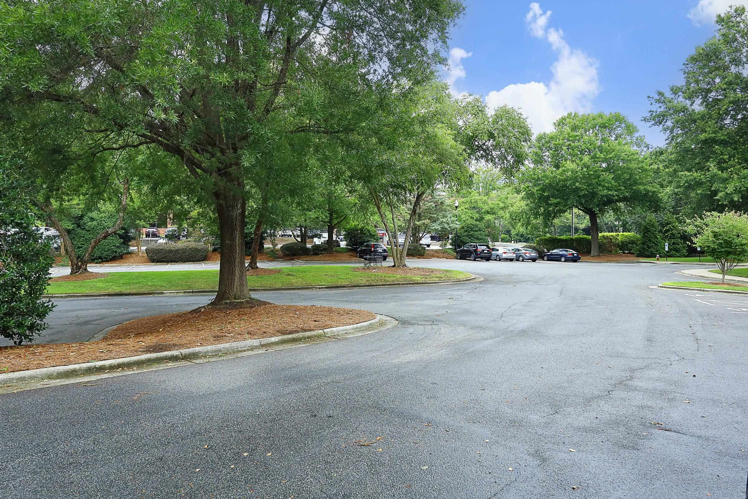 108 Northbrook Drive Unit: 305