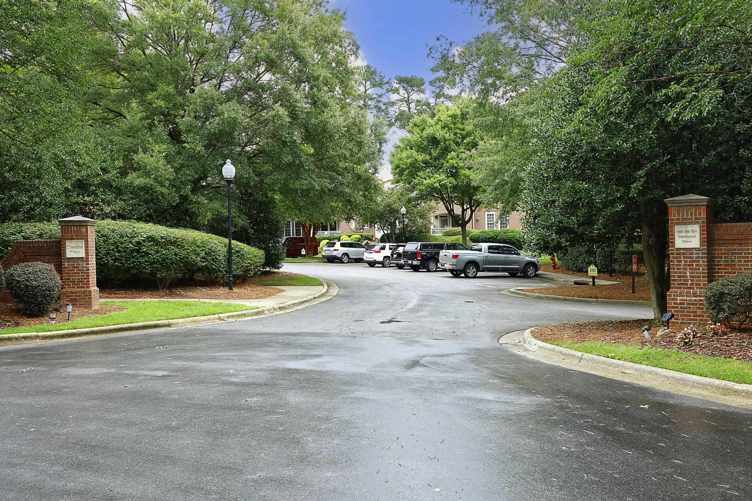 108 Northbrook Drive Unit: 305