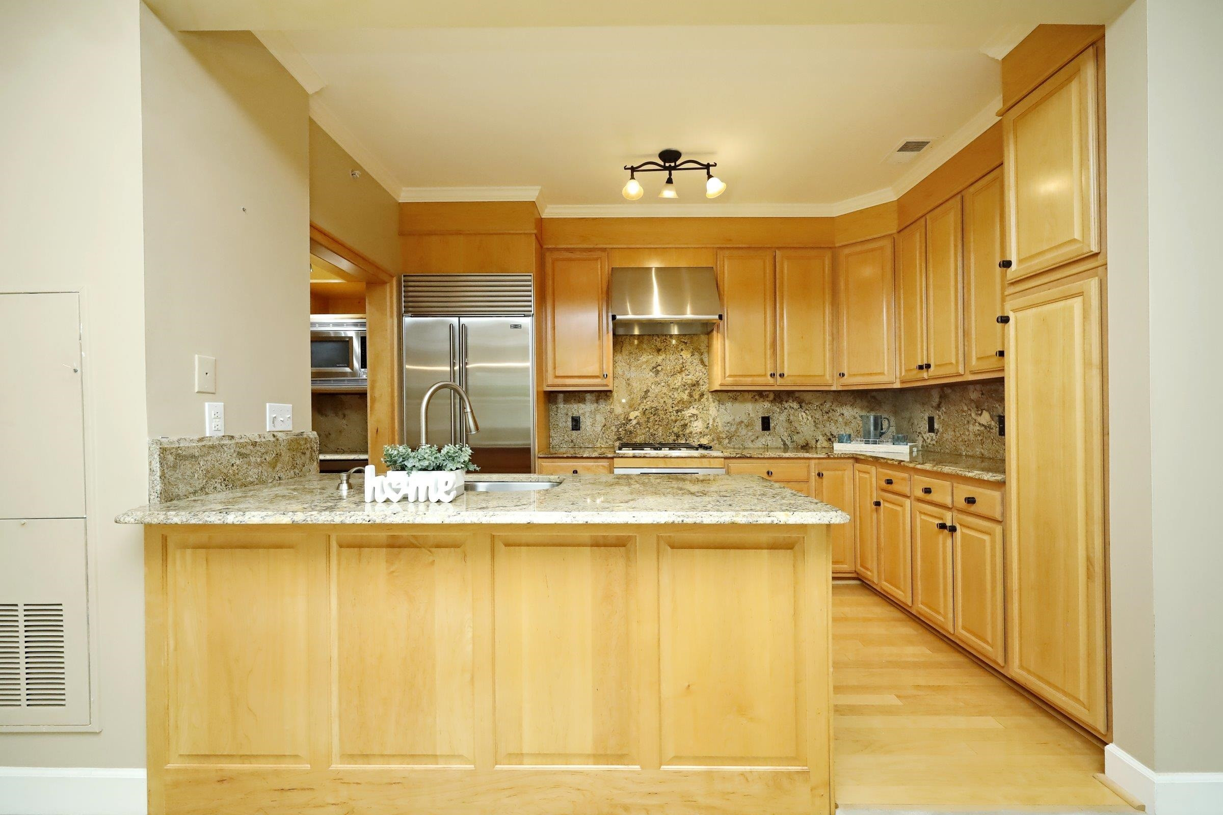 108 Northbrook Drive Unit: 305