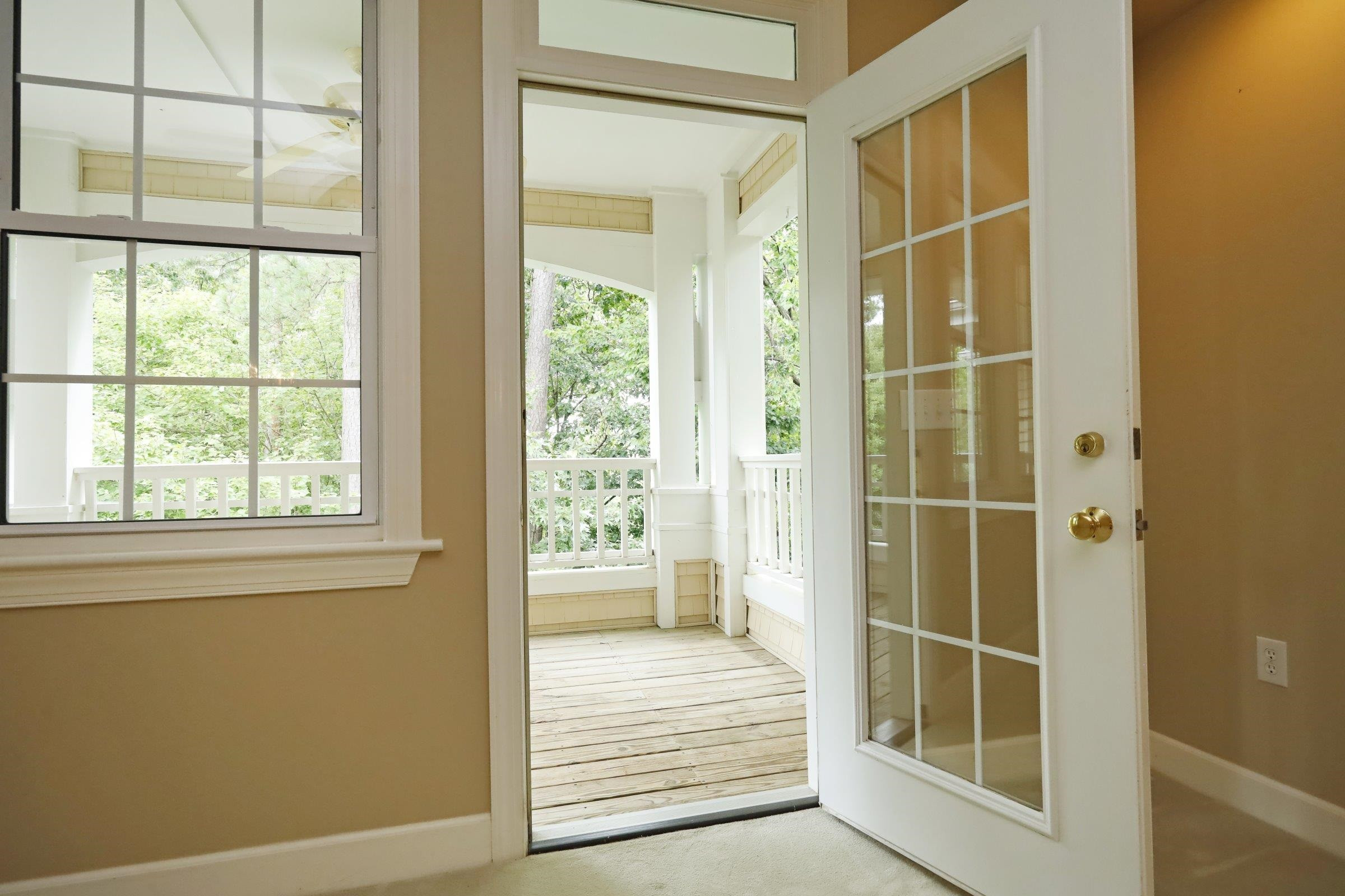 108 Northbrook Drive Unit: 305