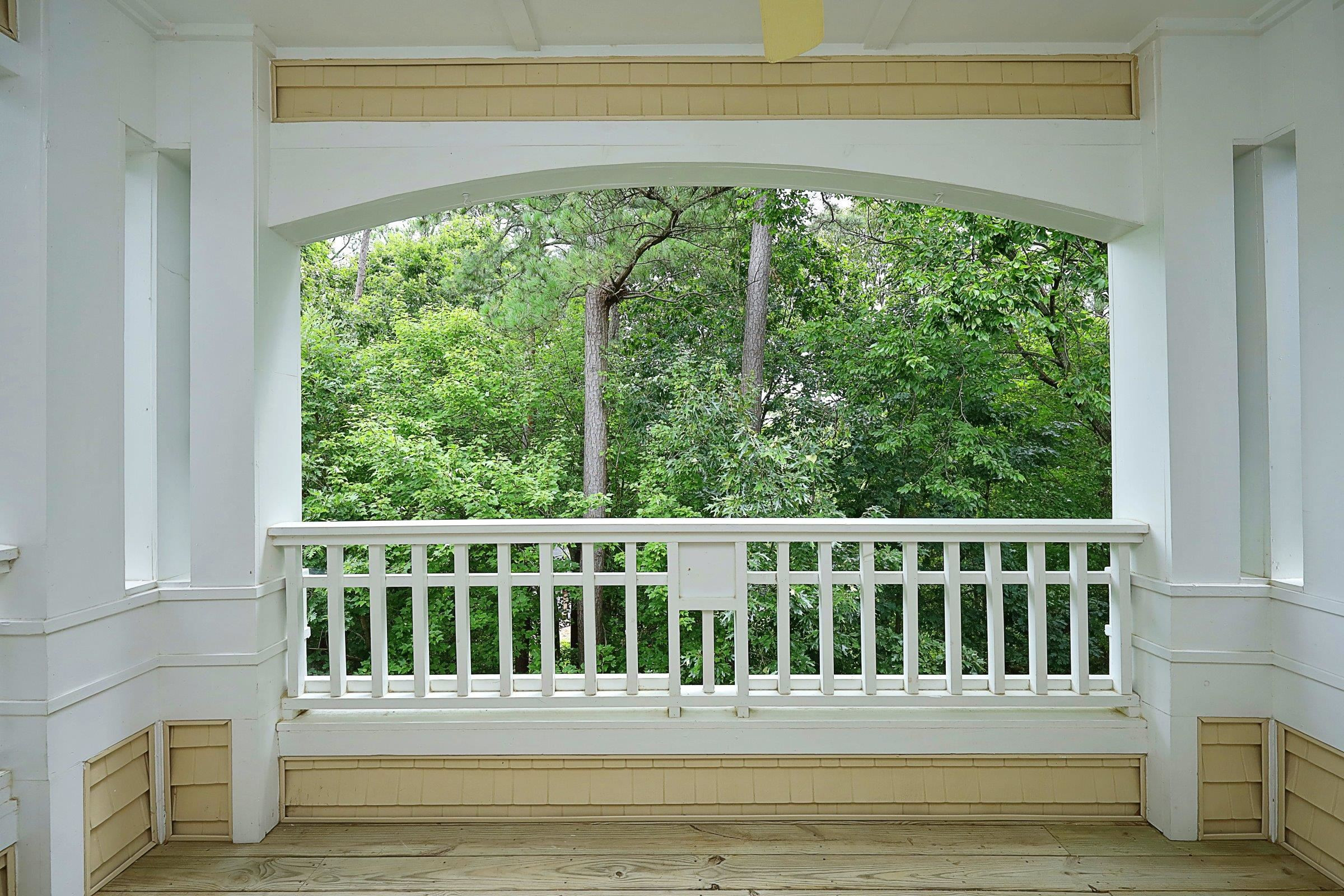 108 Northbrook Drive Unit: 305