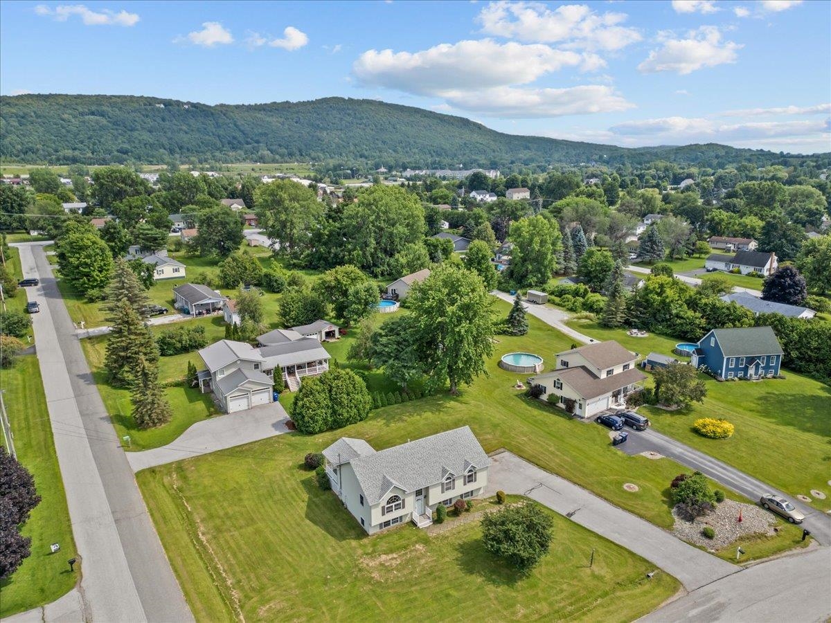 12 Tanglewood Drive