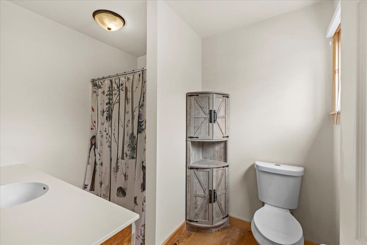 1223 Hathaway Point Road