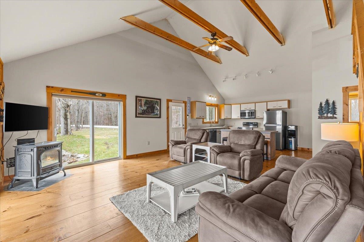 1223 Hathaway Point Road