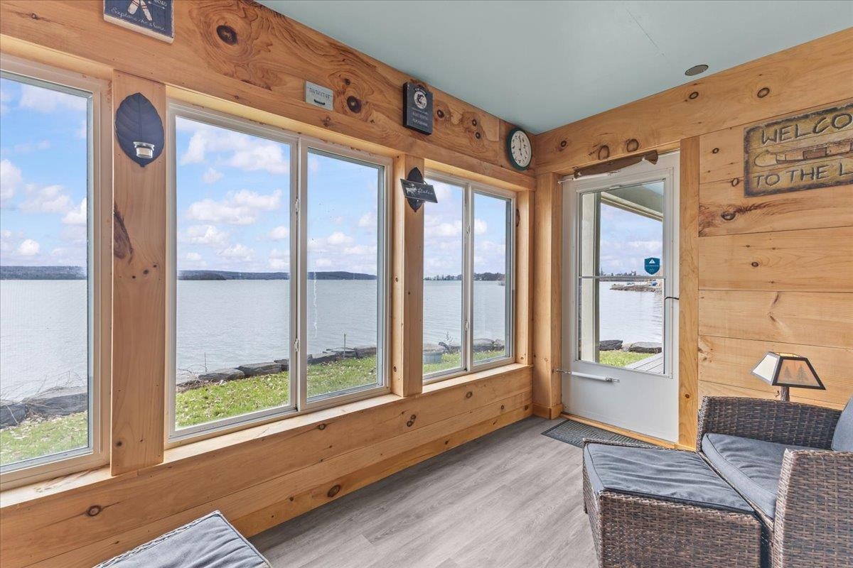 1223 Hathaway Point Road