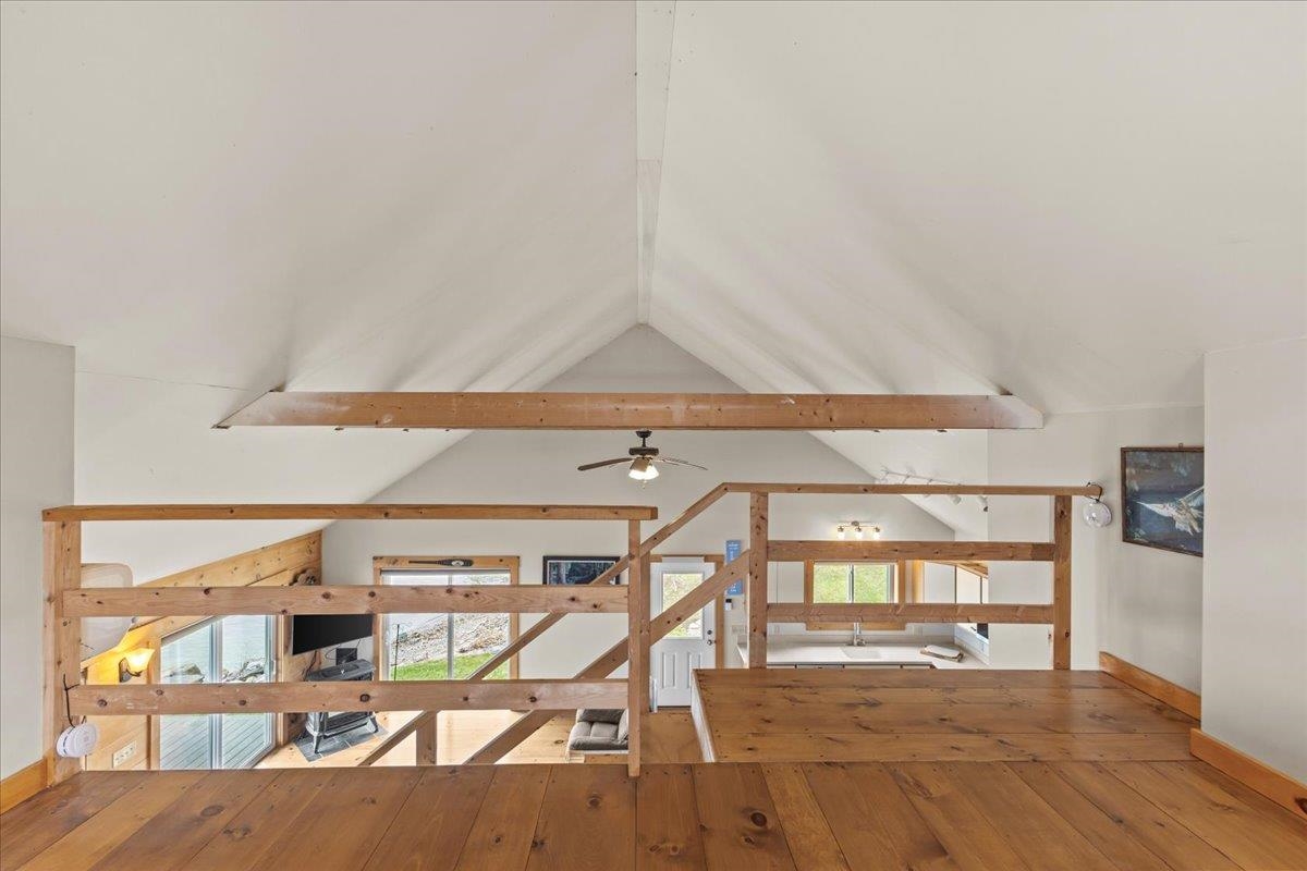 1223 Hathaway Point Road