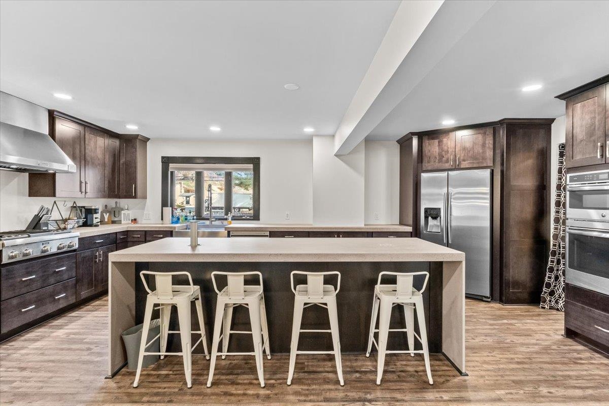 14 Sunset Drive