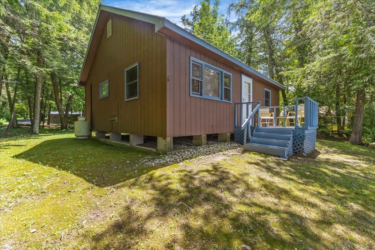 306 Hammond Shore Road