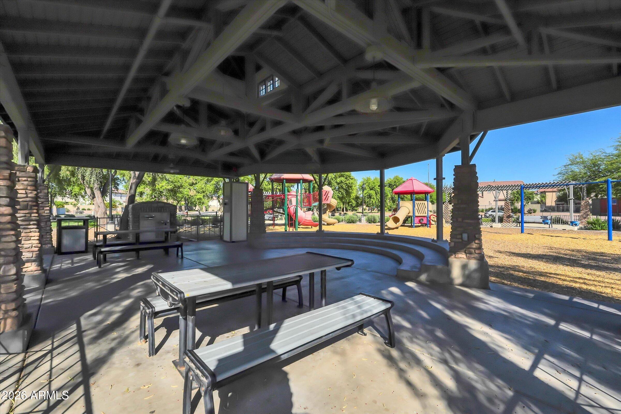 3353 E ASTER Drive