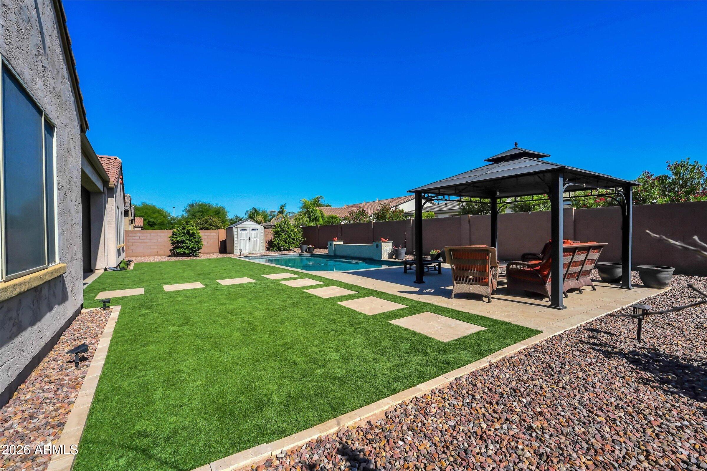 3353 E ASTER Drive