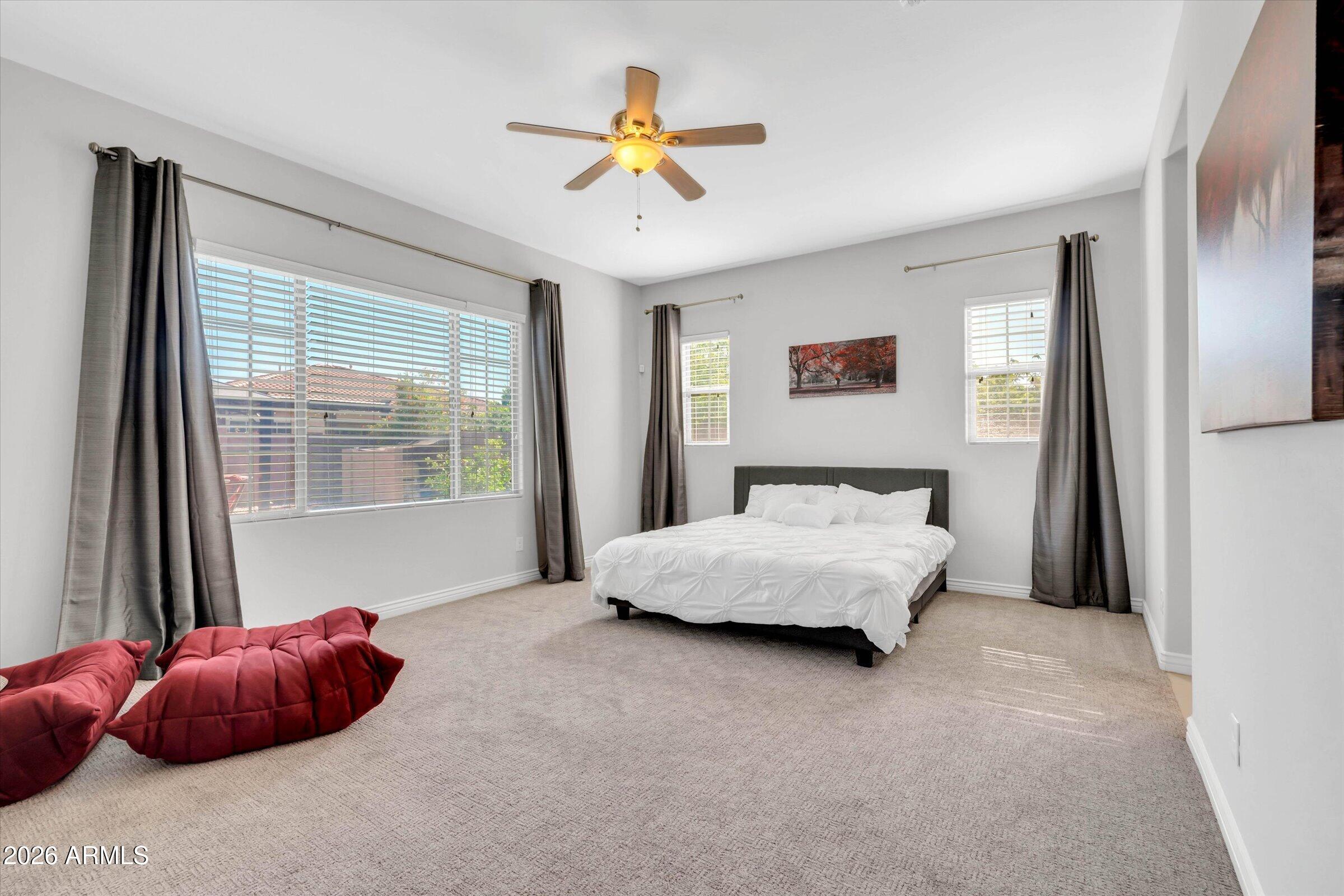 3353 E ASTER Drive