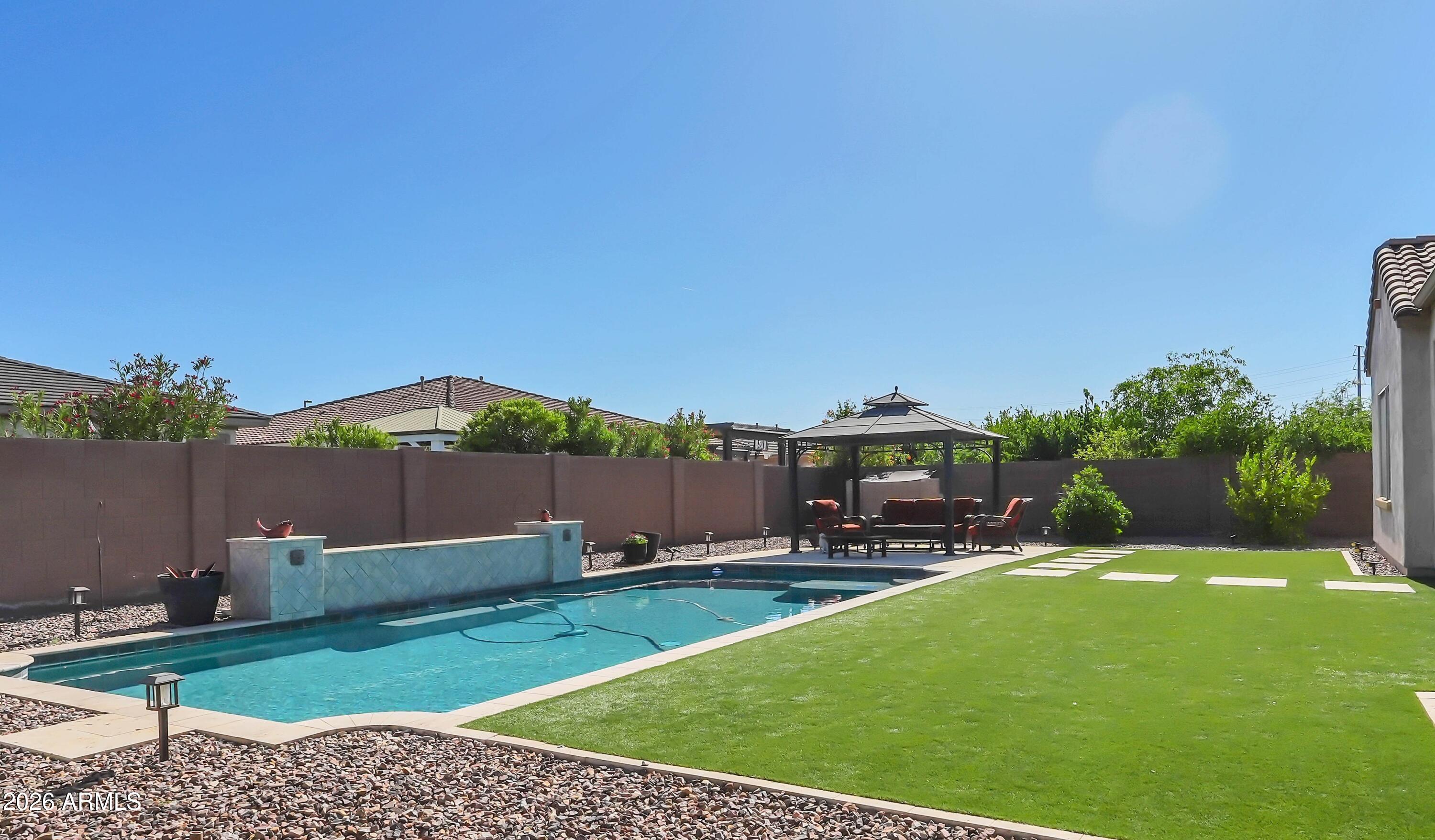 3353 E ASTER Drive