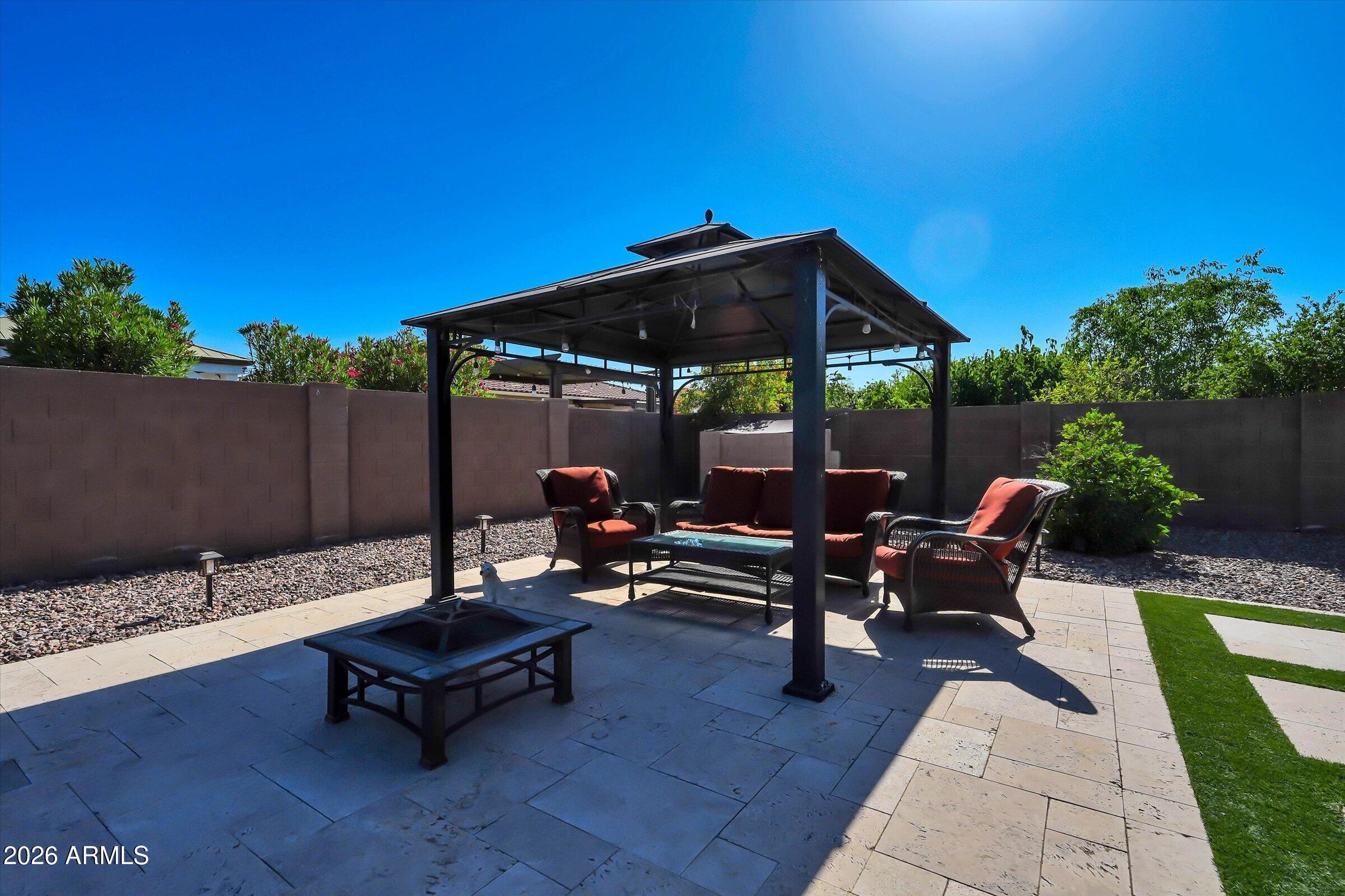 3353 E ASTER Drive