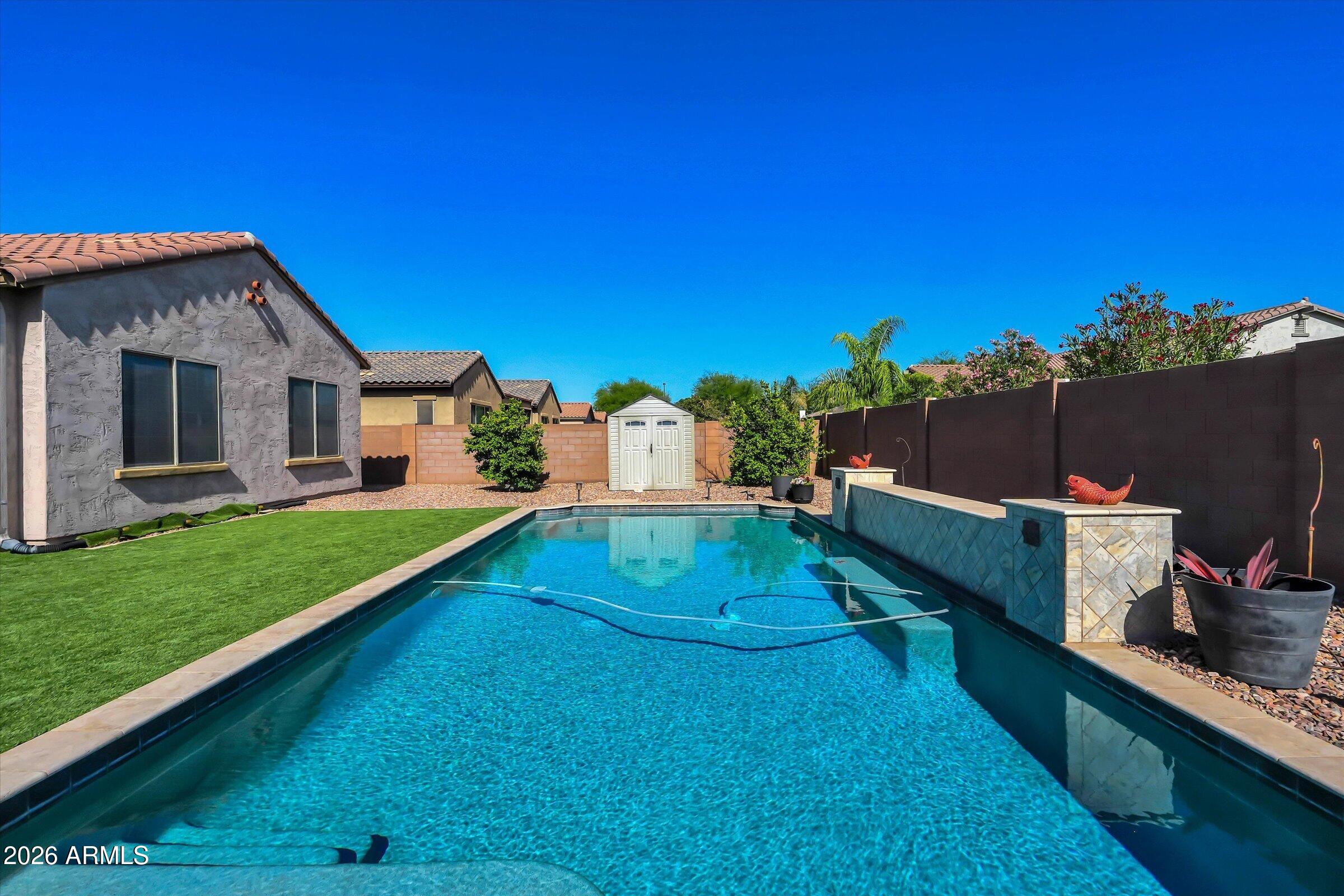 3353 E ASTER Drive