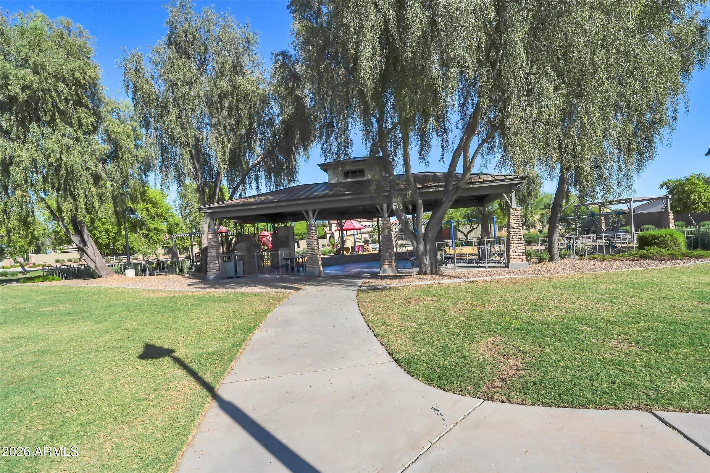 3353 E ASTER Drive