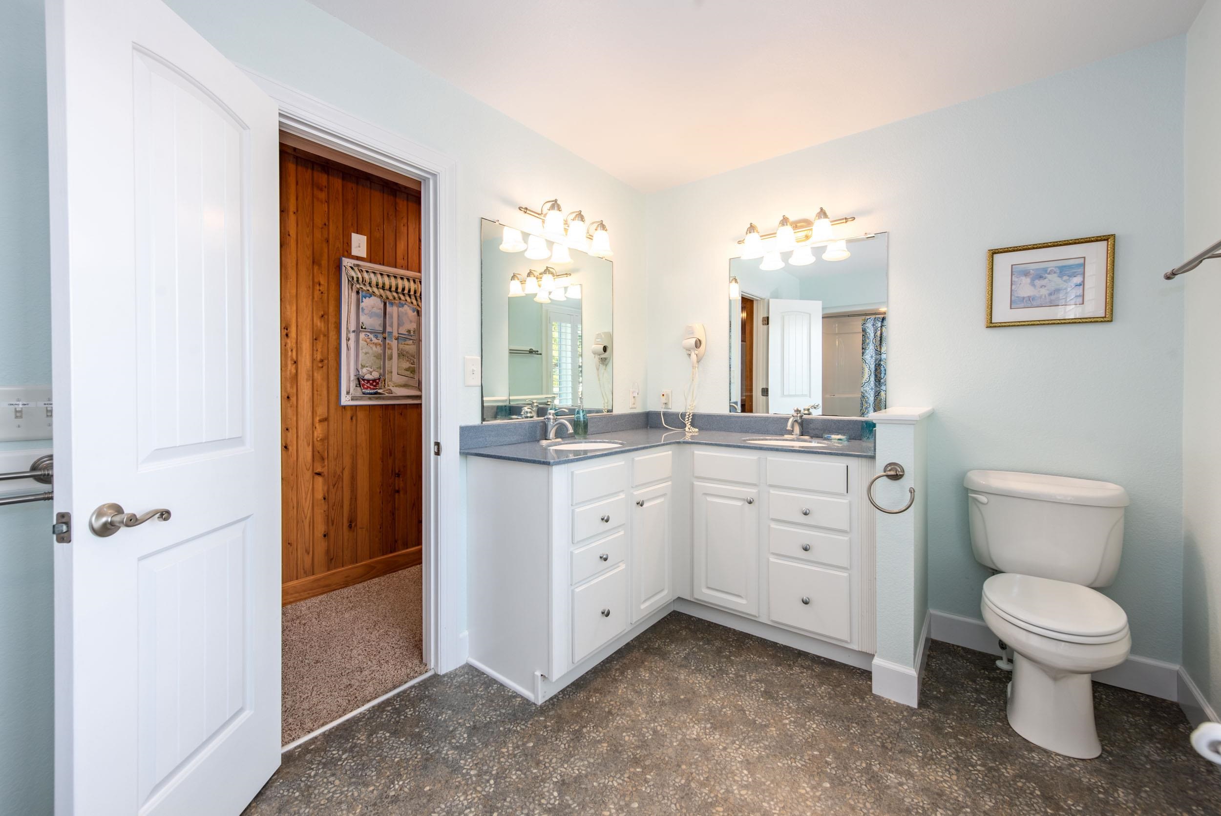 961 Lighthouse Drive lot 8