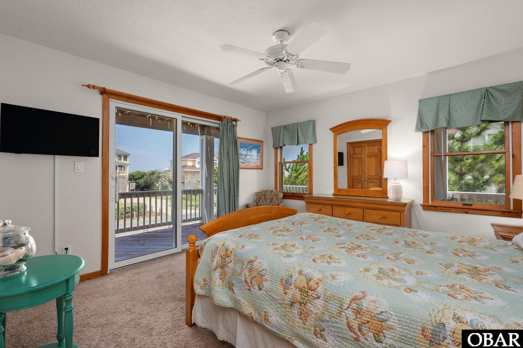 1042 Lighthouse Drive