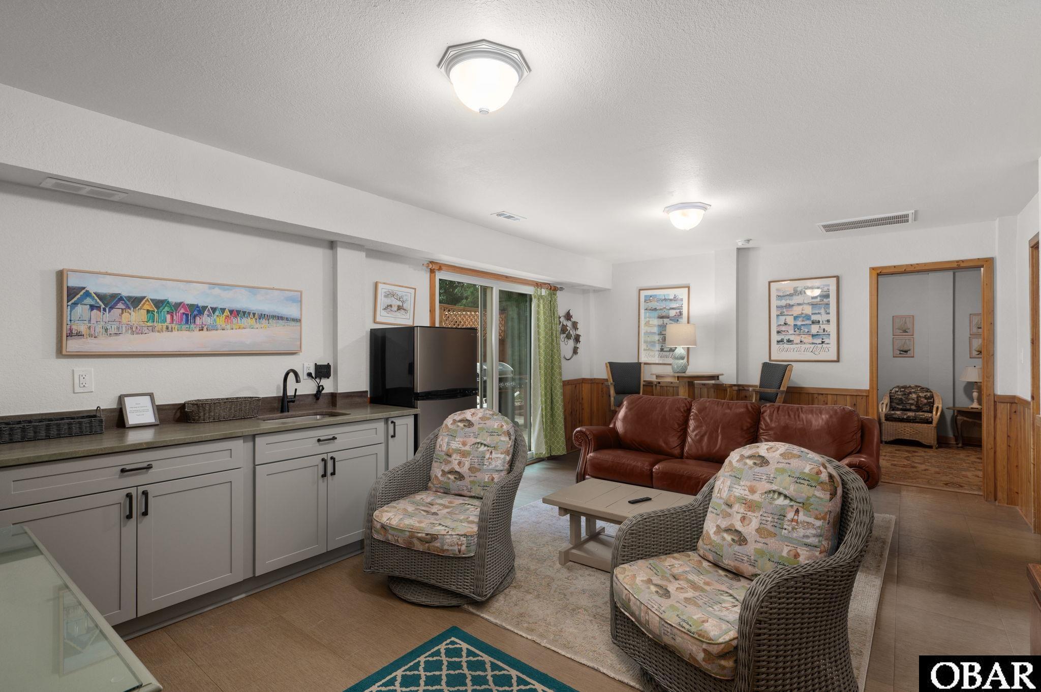 1042 Lighthouse Drive
