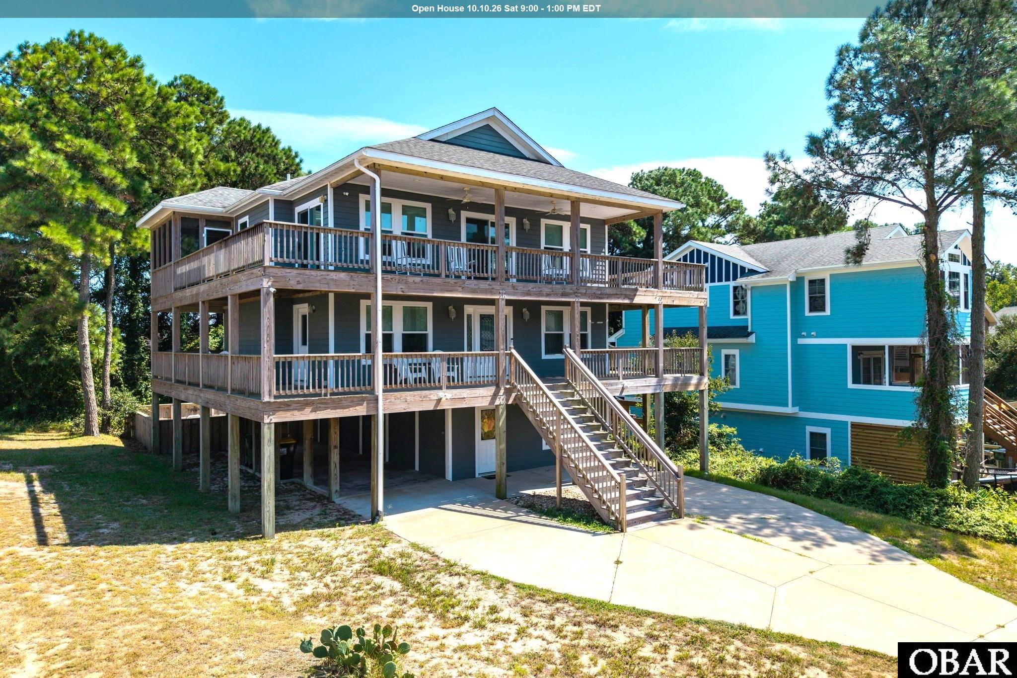 836 Rosewood Court