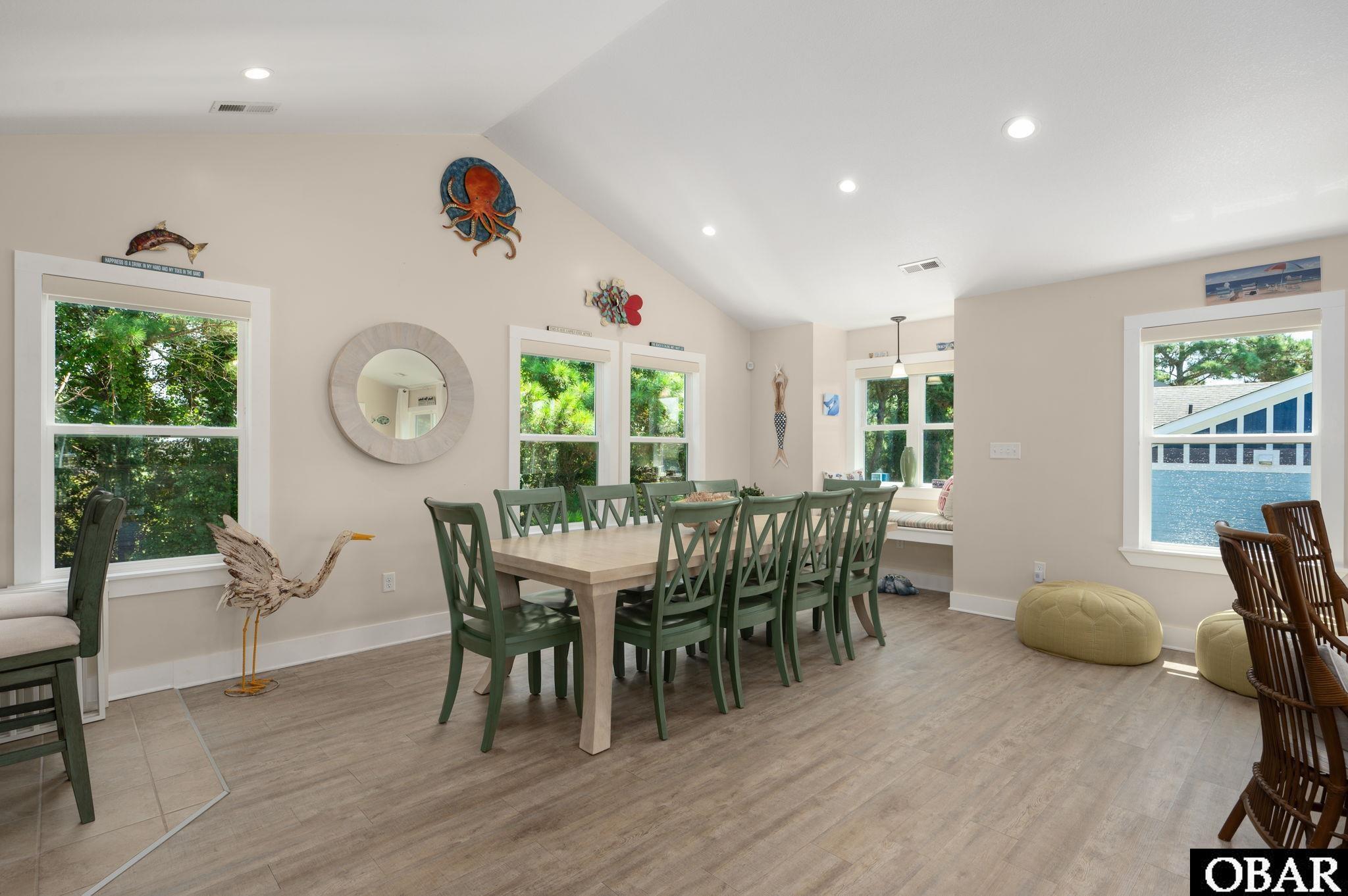 836 Rosewood Court