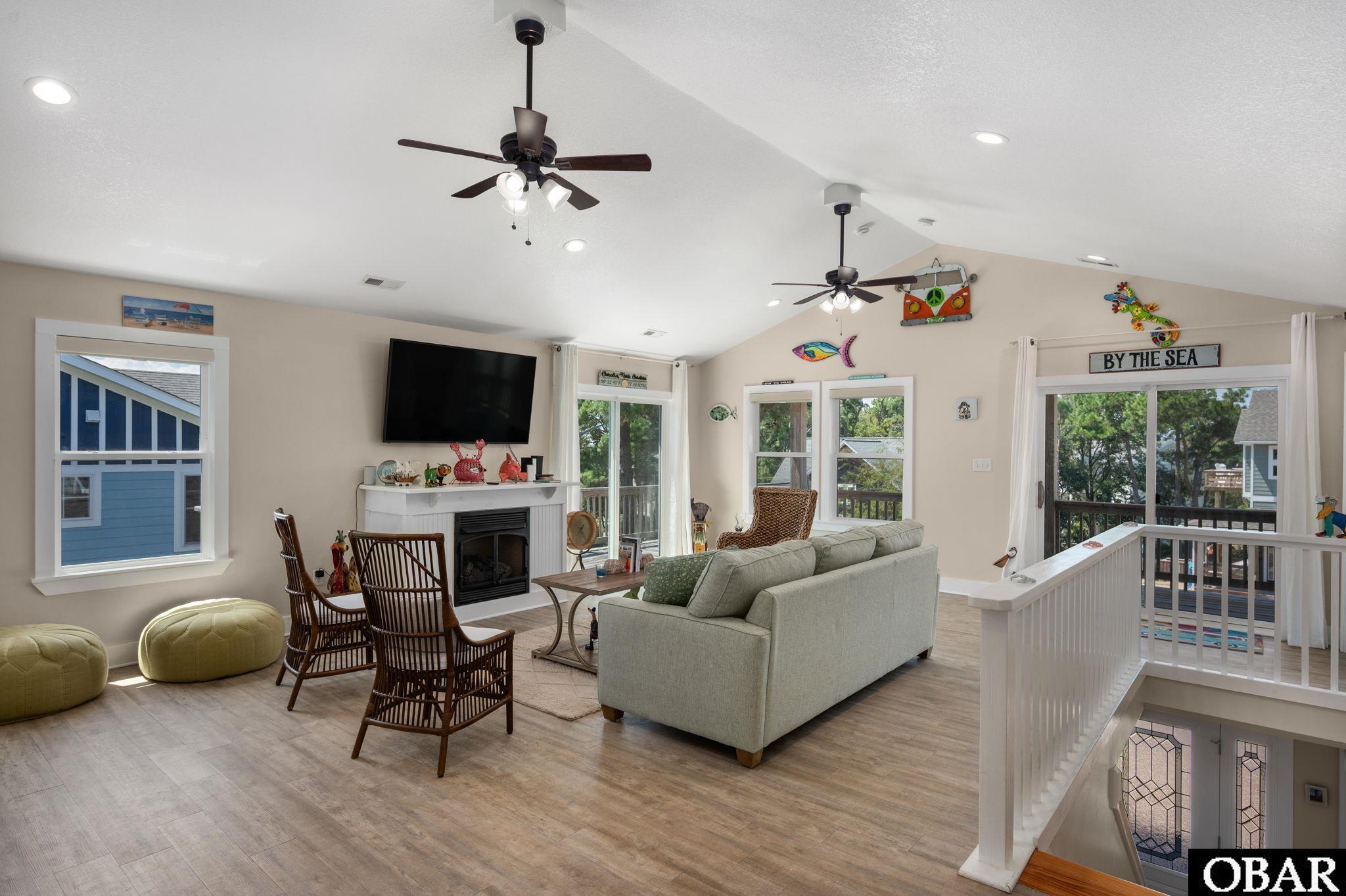 836 Rosewood Court