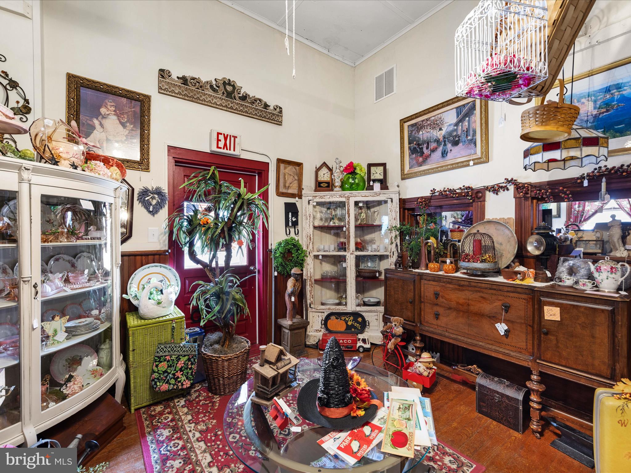 311 E CAMDEN WYOMING AVENUE