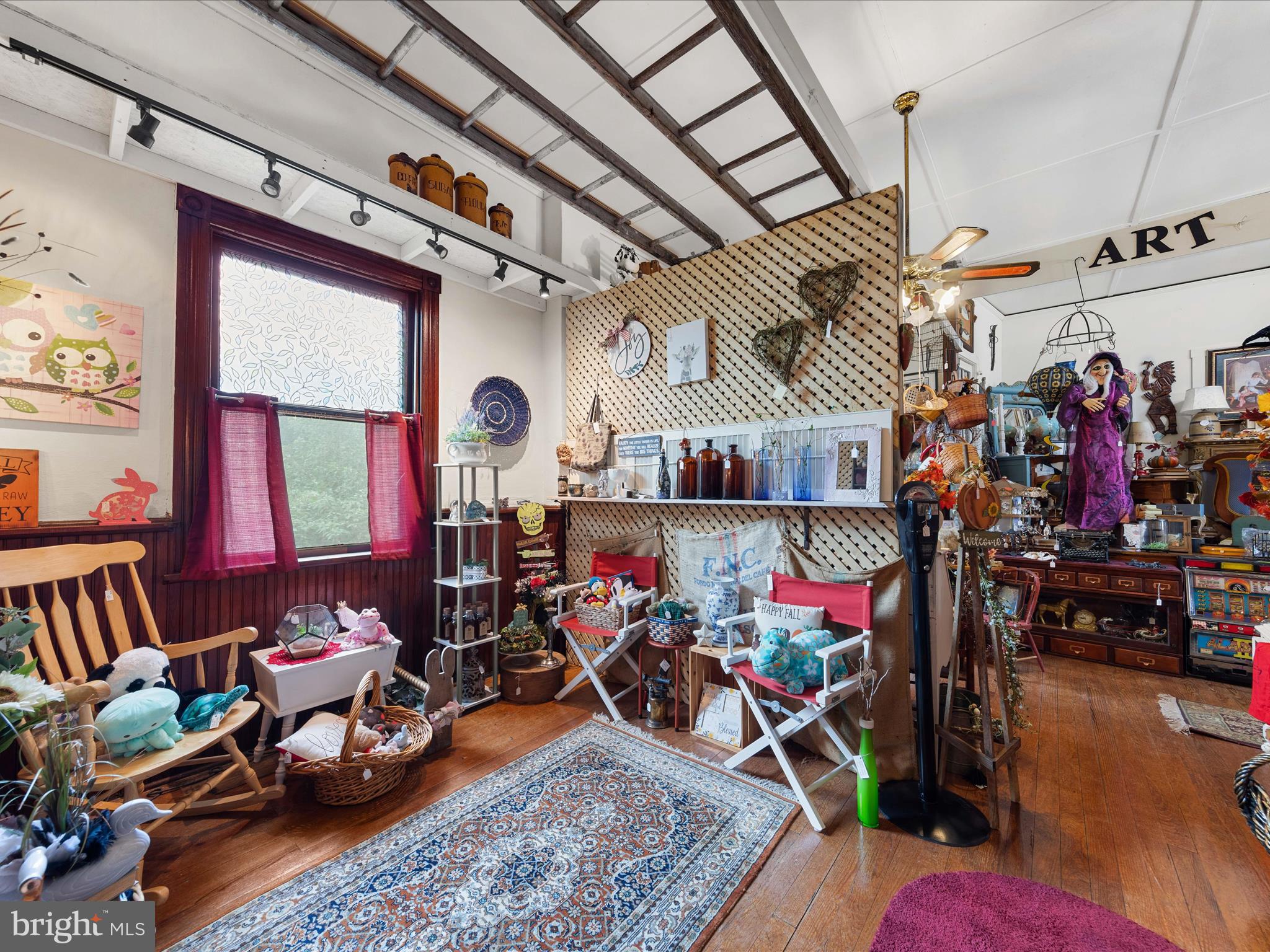 311 E CAMDEN WYOMING AVENUE