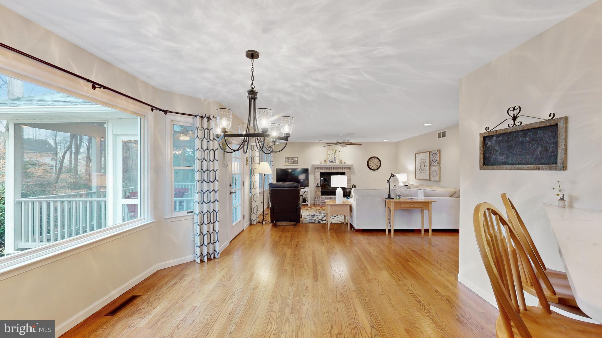 489 RUYTER DRIVE