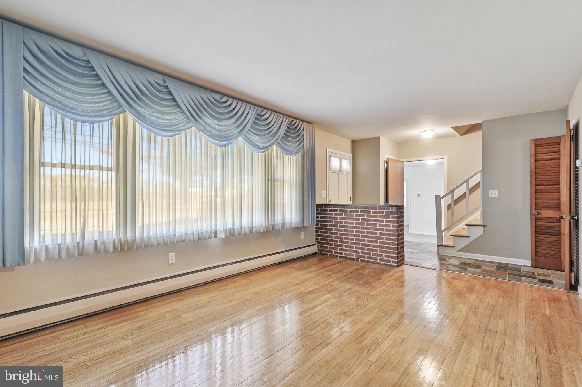 235 SUNNYSIDE ROAD